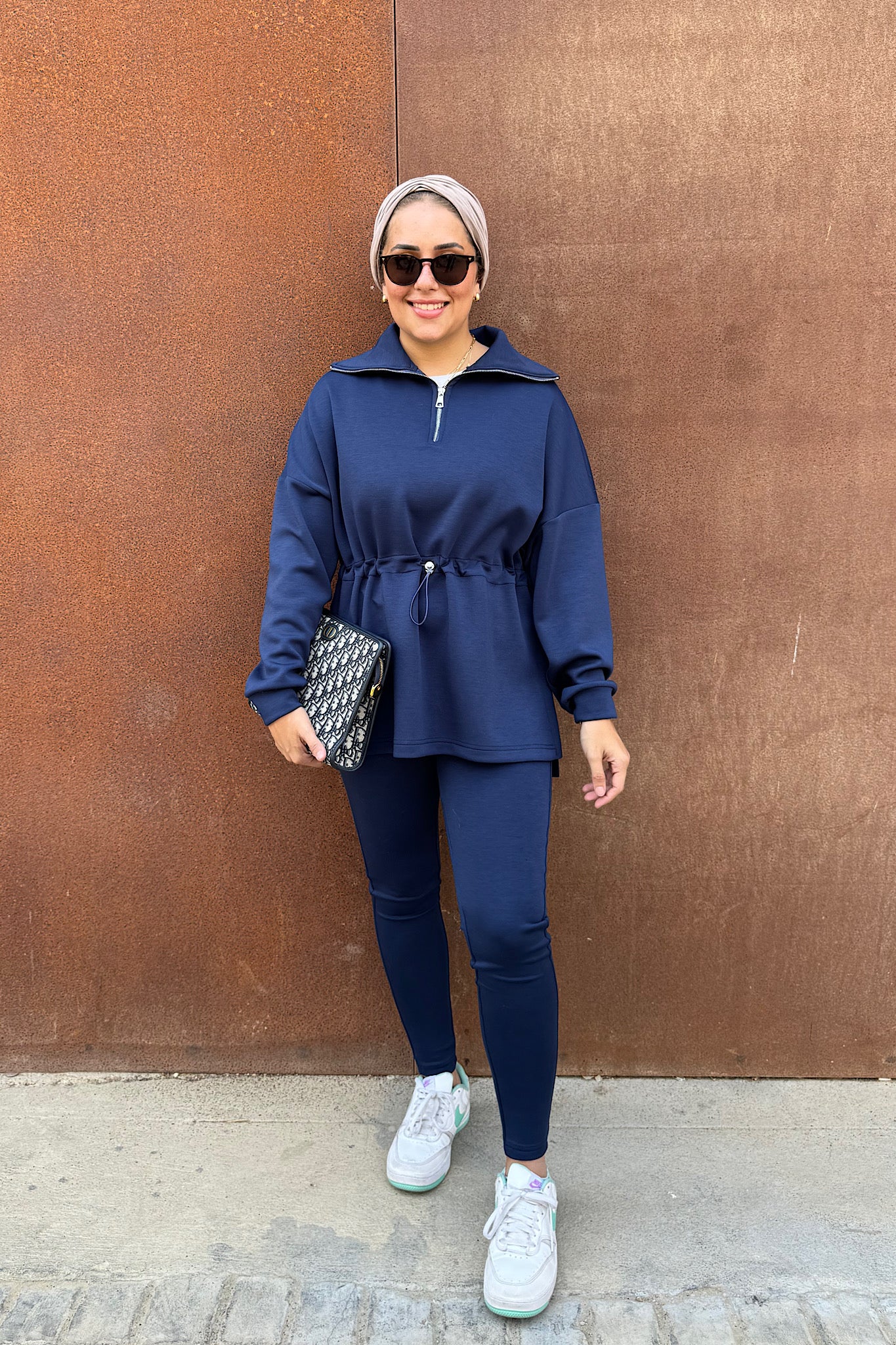 The Leisure Set in Navy
