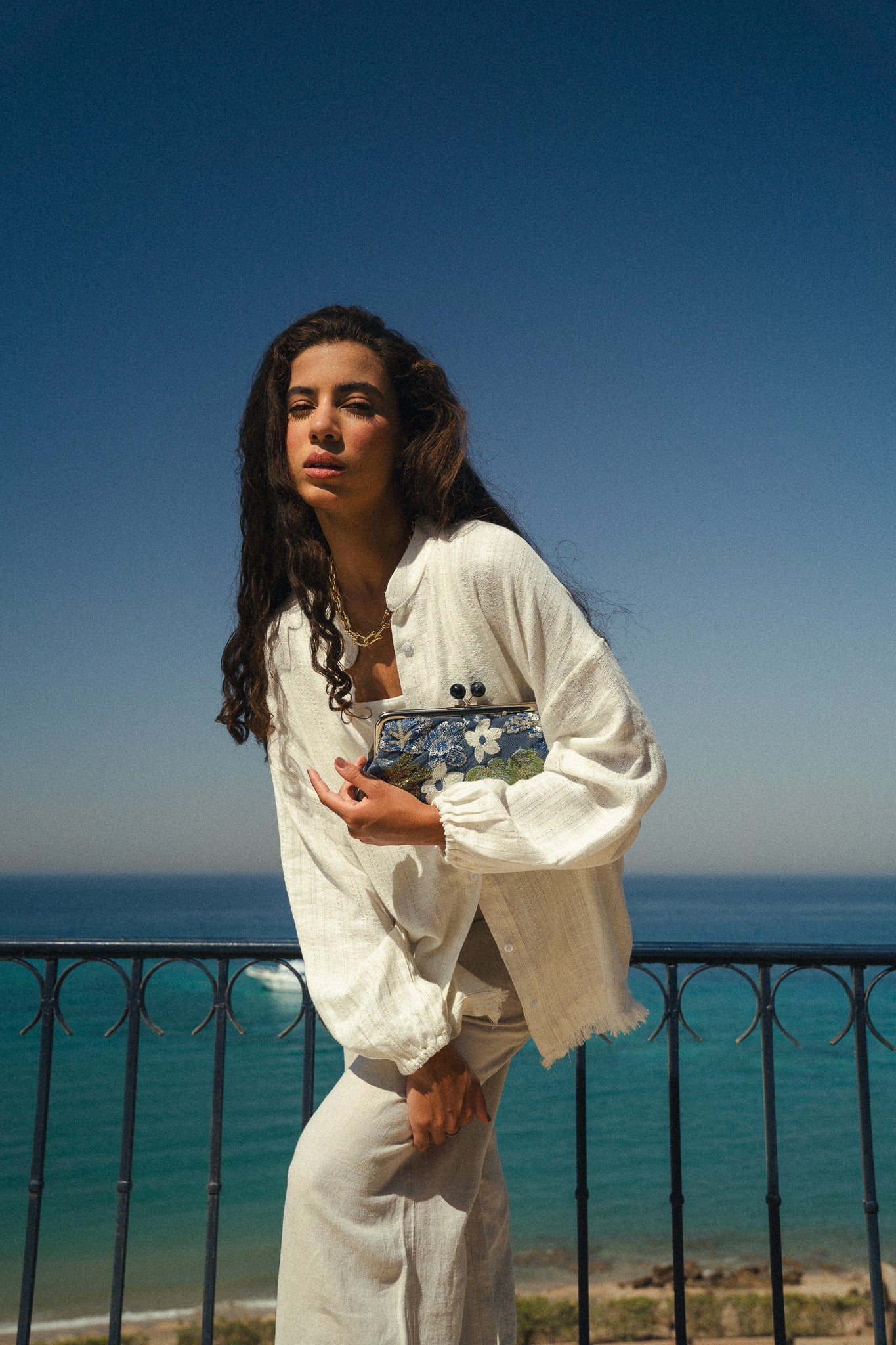 The Sparkly Fringes shirt in Off-White