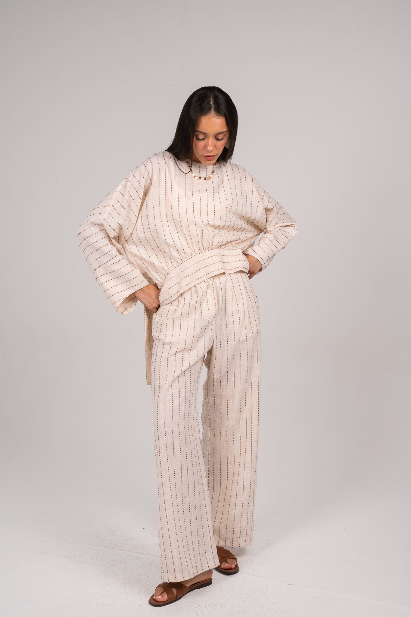 Coastal set in Brown