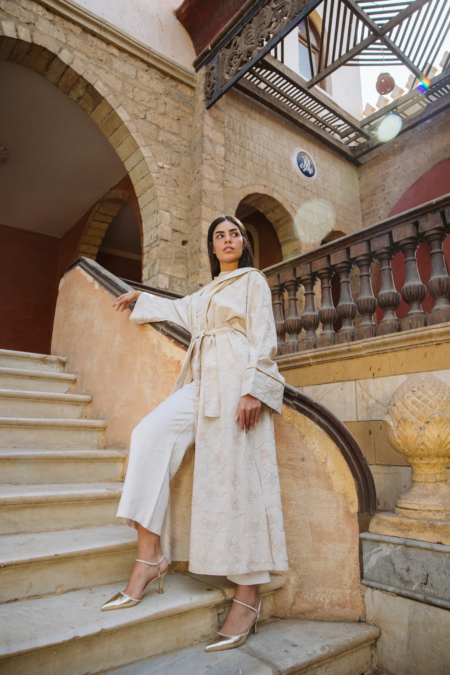 Embroidery kimono - beige embroidery