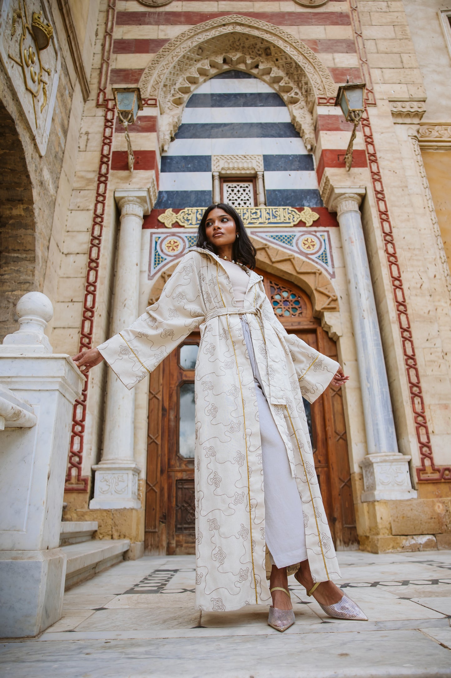 Embroidery kimono - taupe embroidery