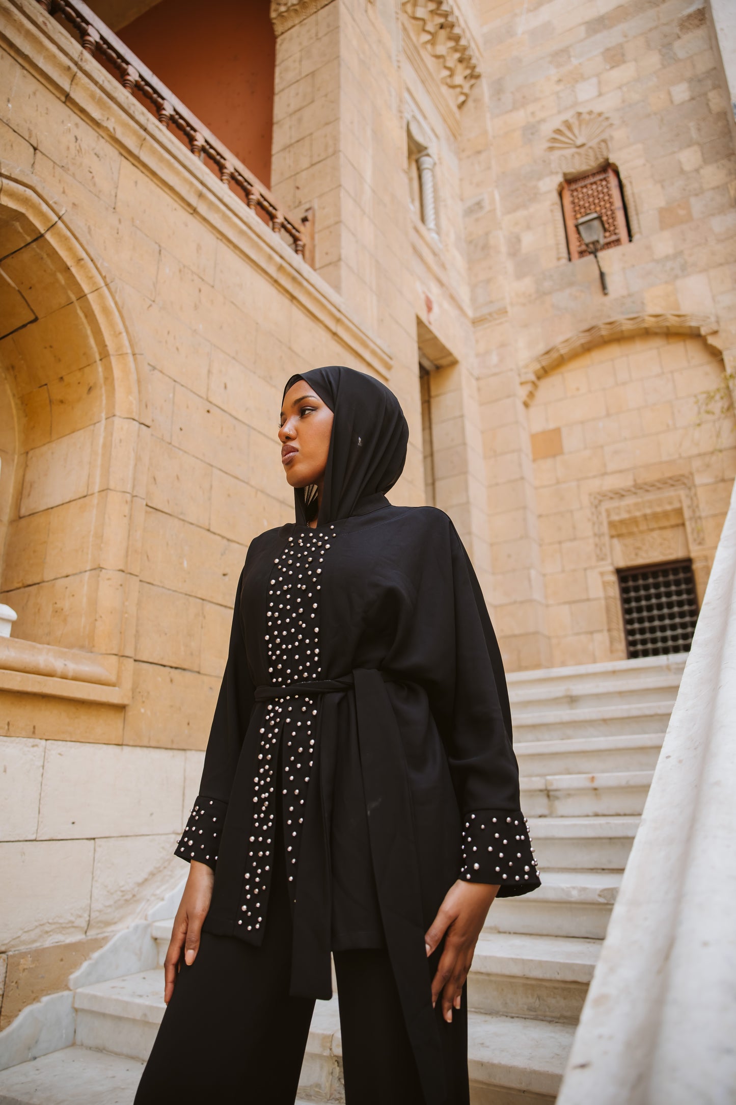 Better this way cape in black