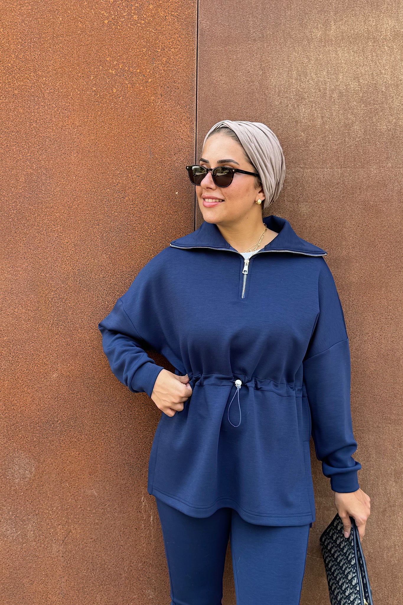 The Leisure Set in Navy