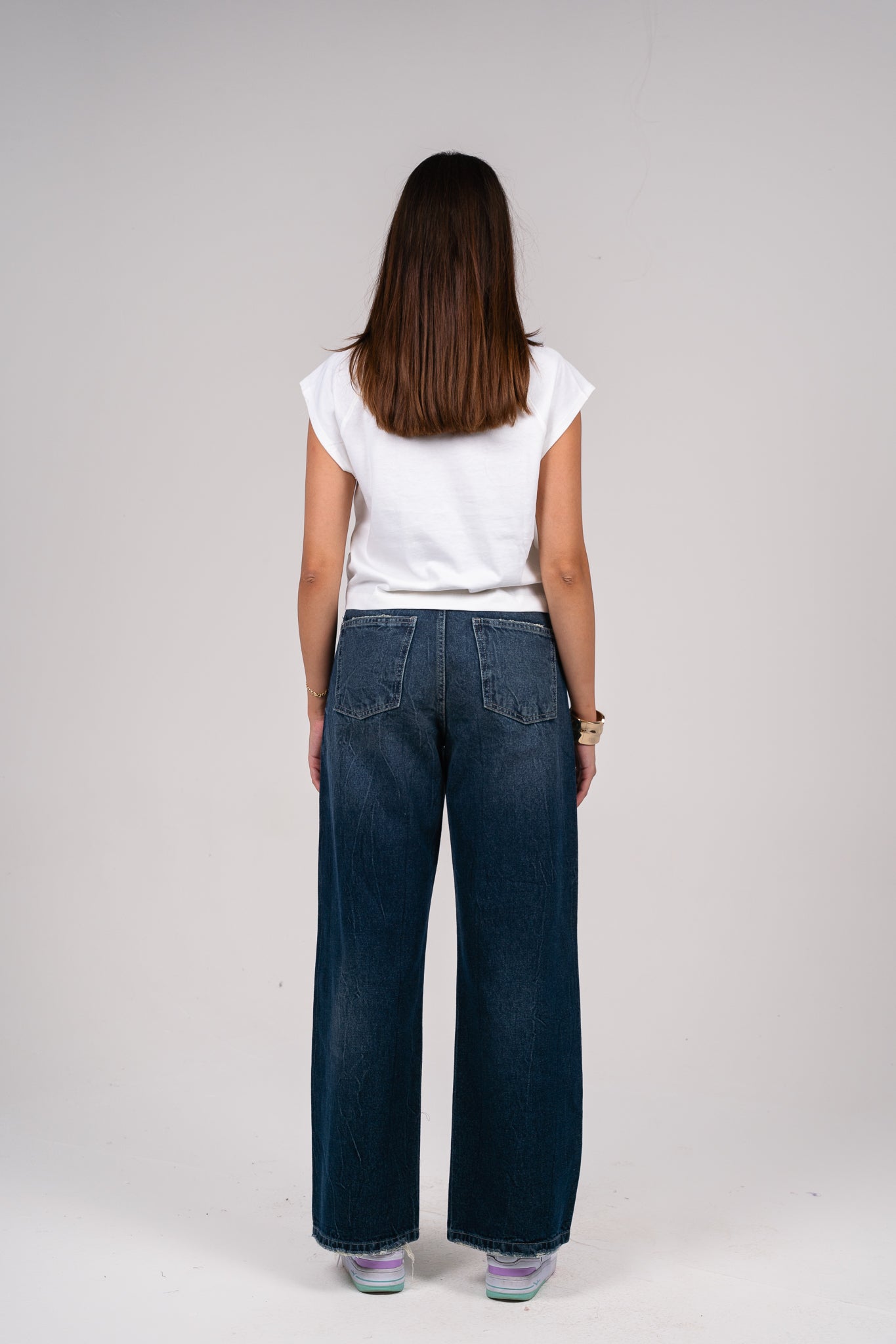 Mid-Rise straight leg denim pants