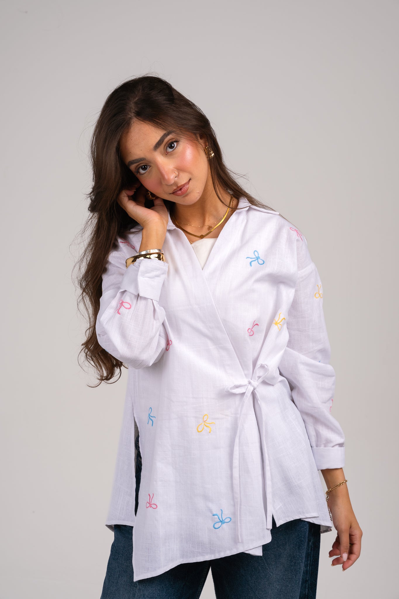Ribbons embroidered wrap shirt in White