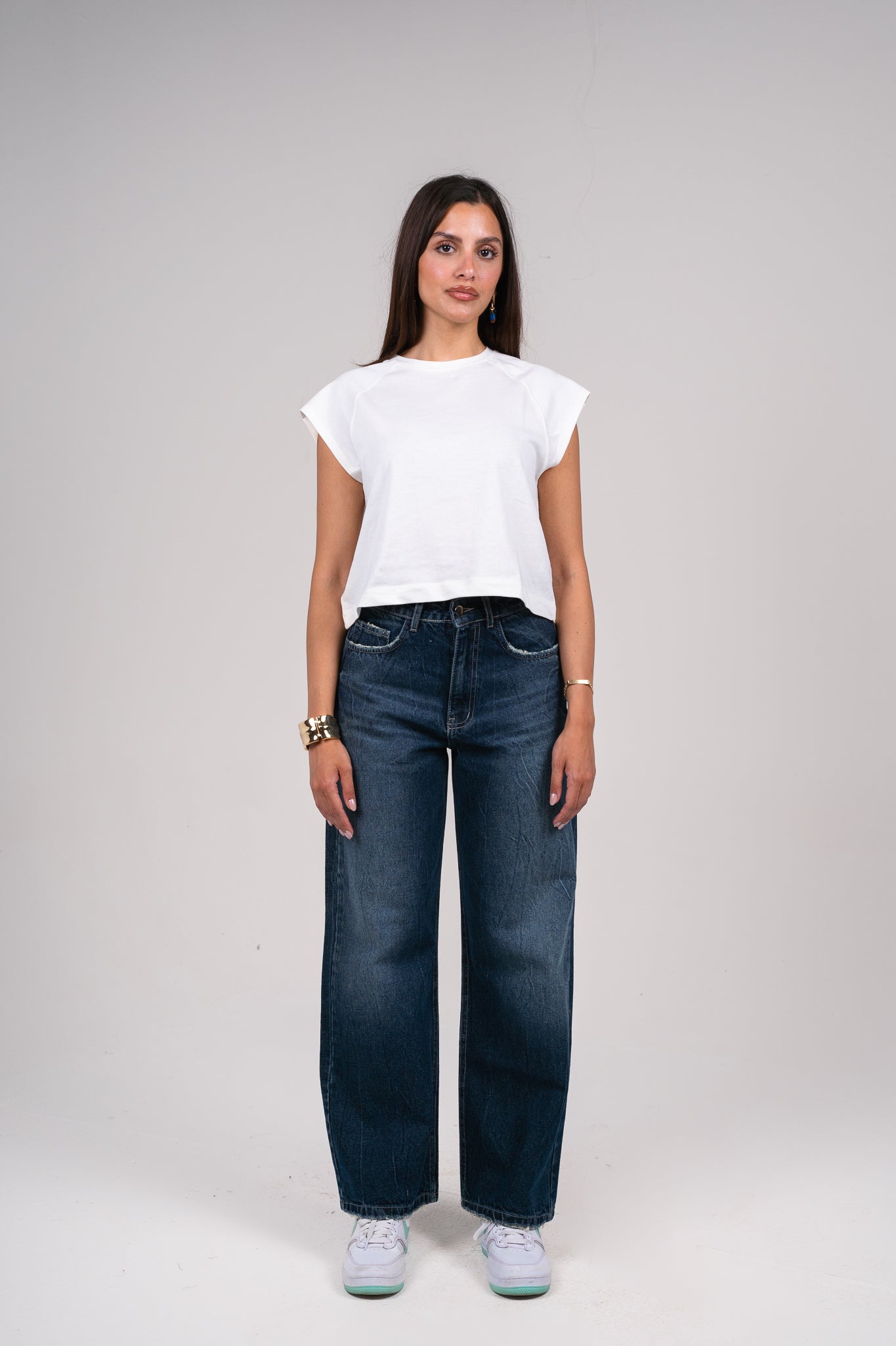 Mid-Rise straight leg denim pants