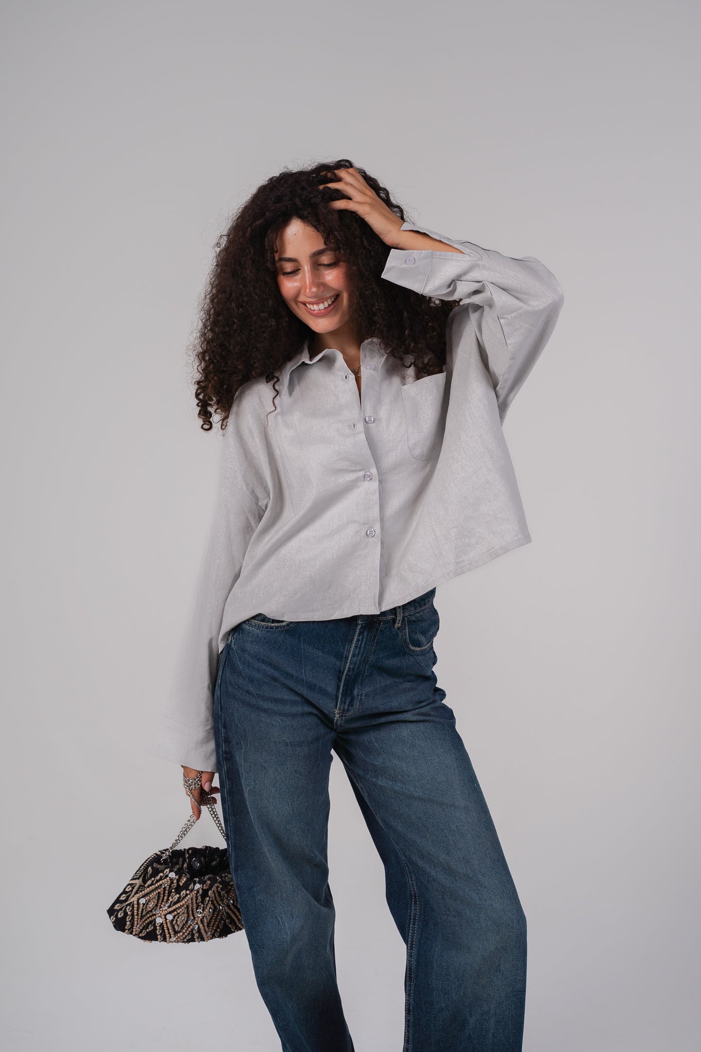 Cropped linen shirt in Grey