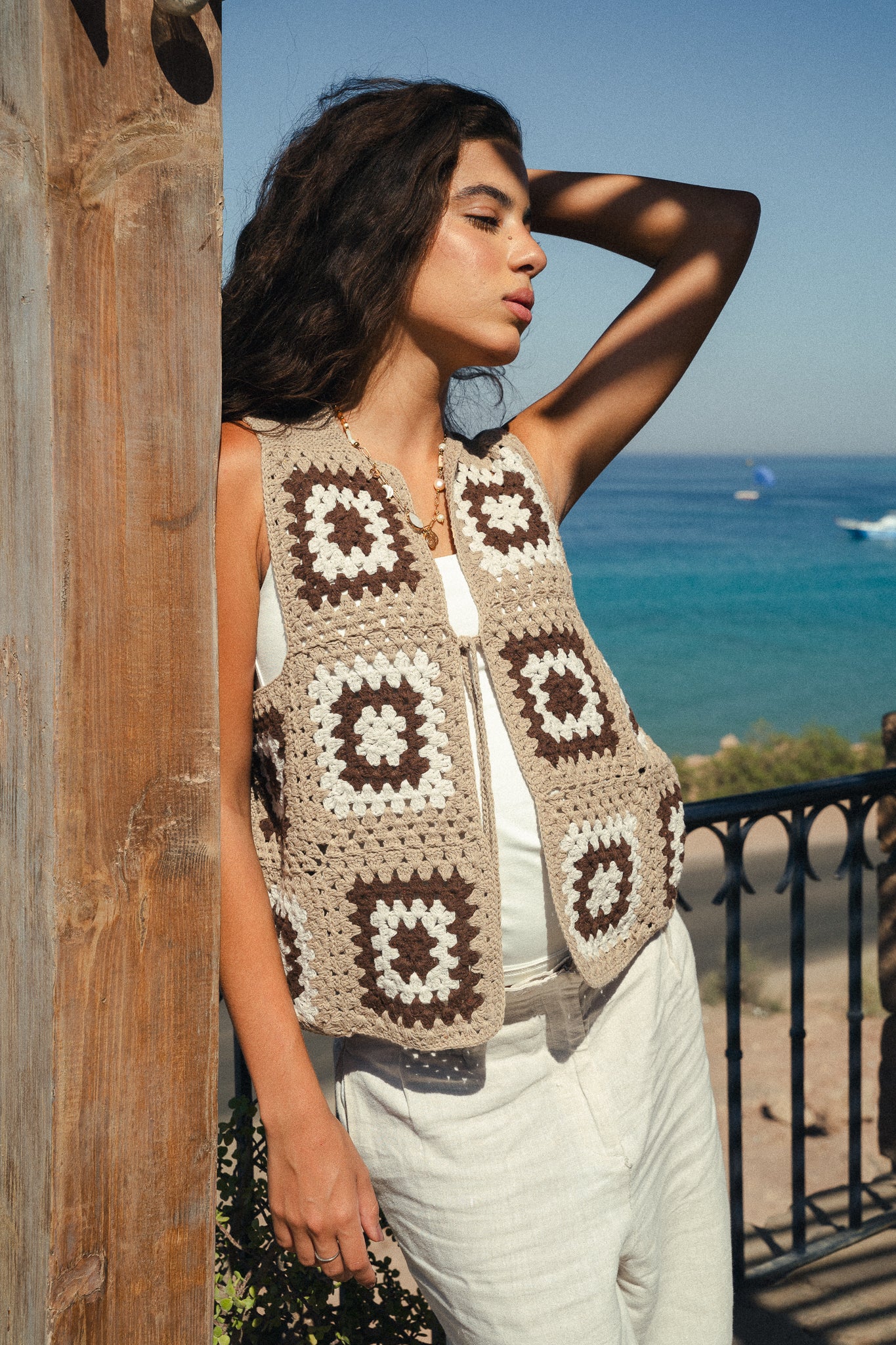 The Granny edit vest in brown