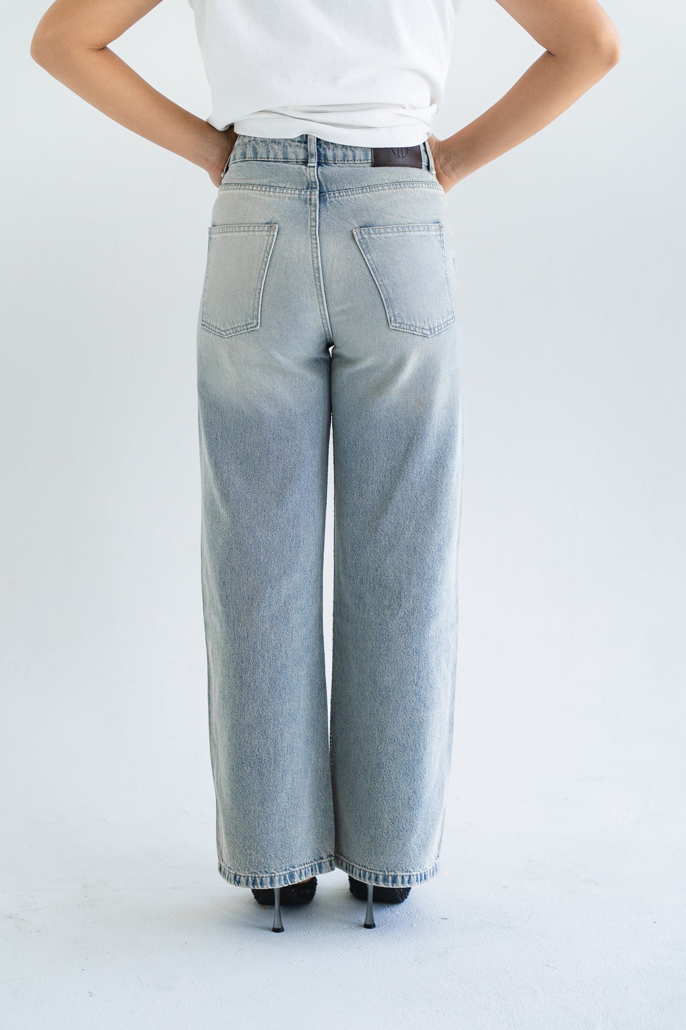 The Studded Denim Pants in Light wash