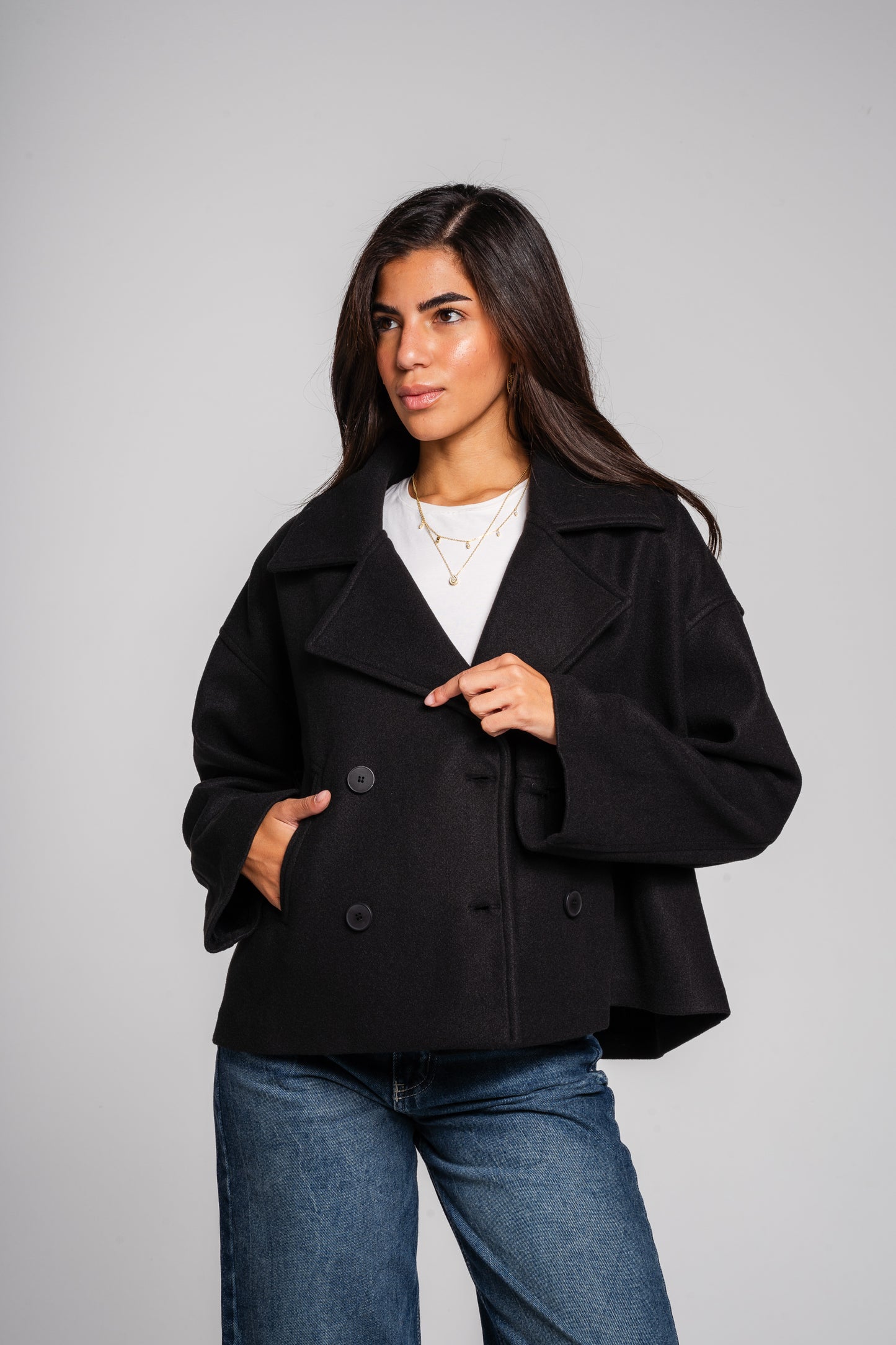 Snug Jacket in Black