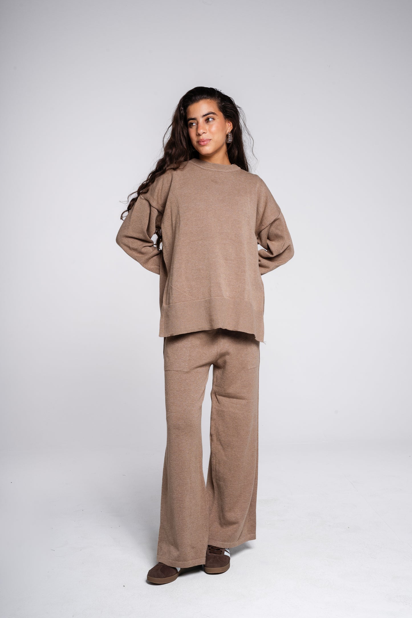 The Knit Set in Cafe