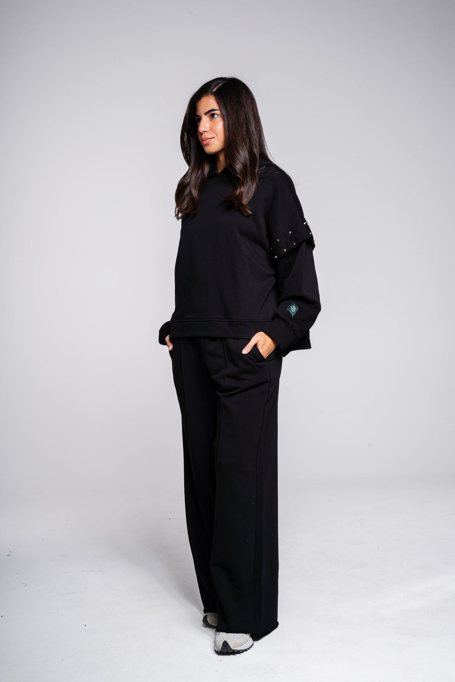 Studded Easy Set in black