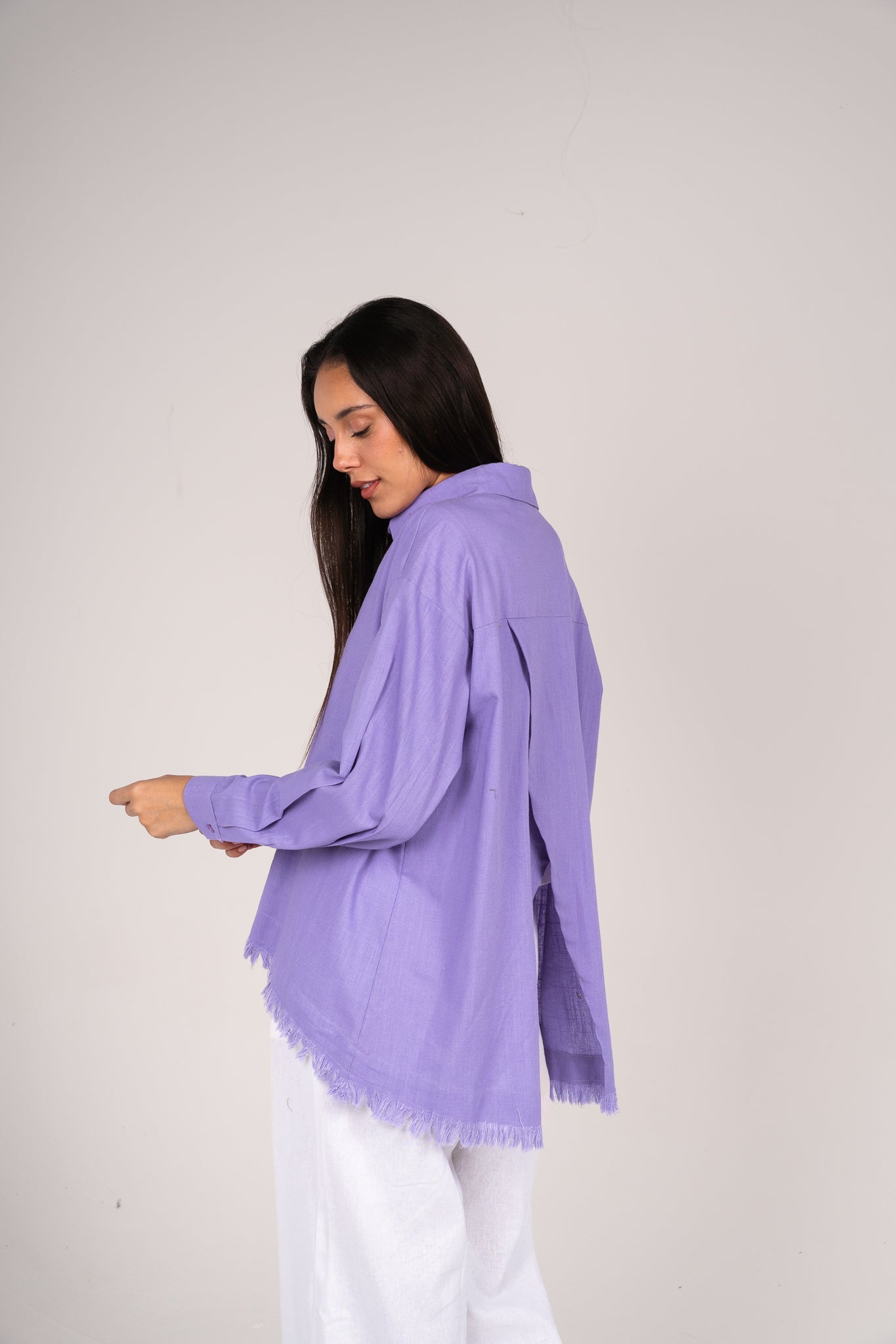 Lifestyle fringes shirt in Lilac