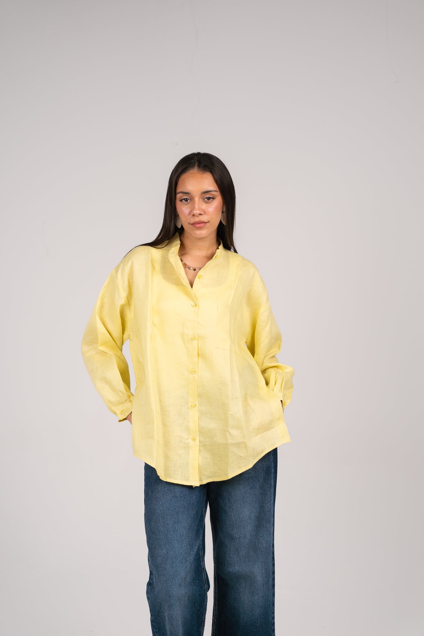 Golden hour shirt in Butter Yellow