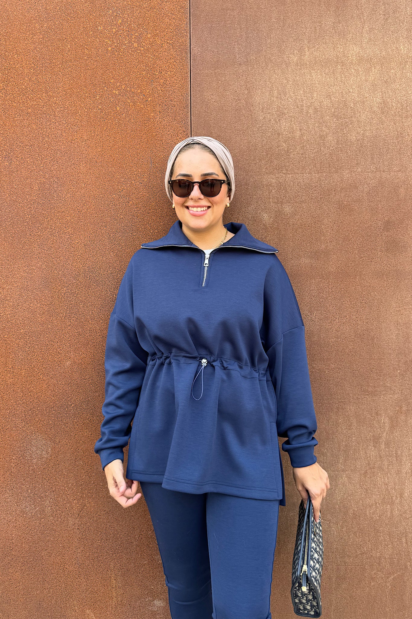 The Leisure Set in Navy