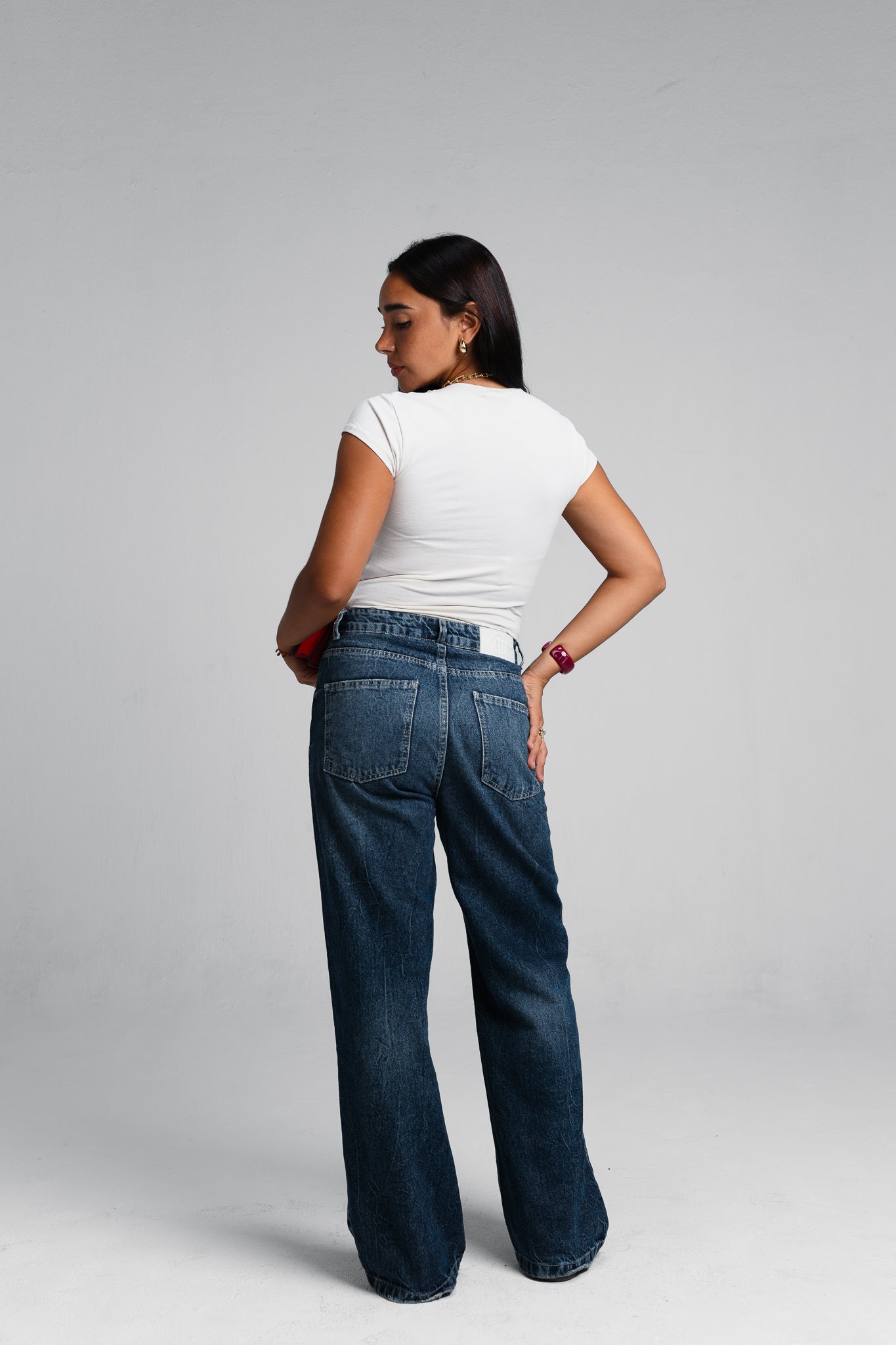 Mid-Rise straight leg denim pants