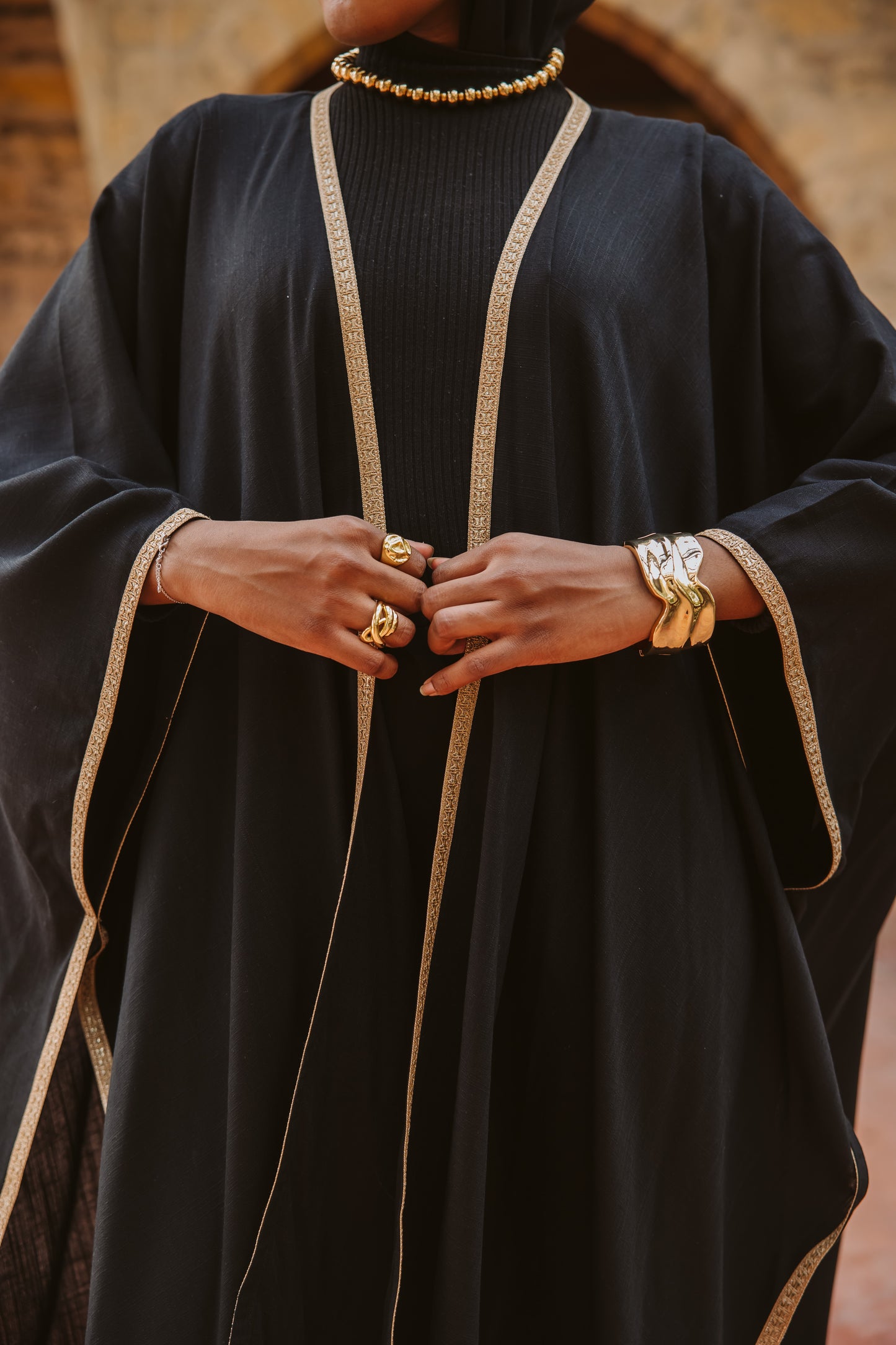 Fringed kaftan in black