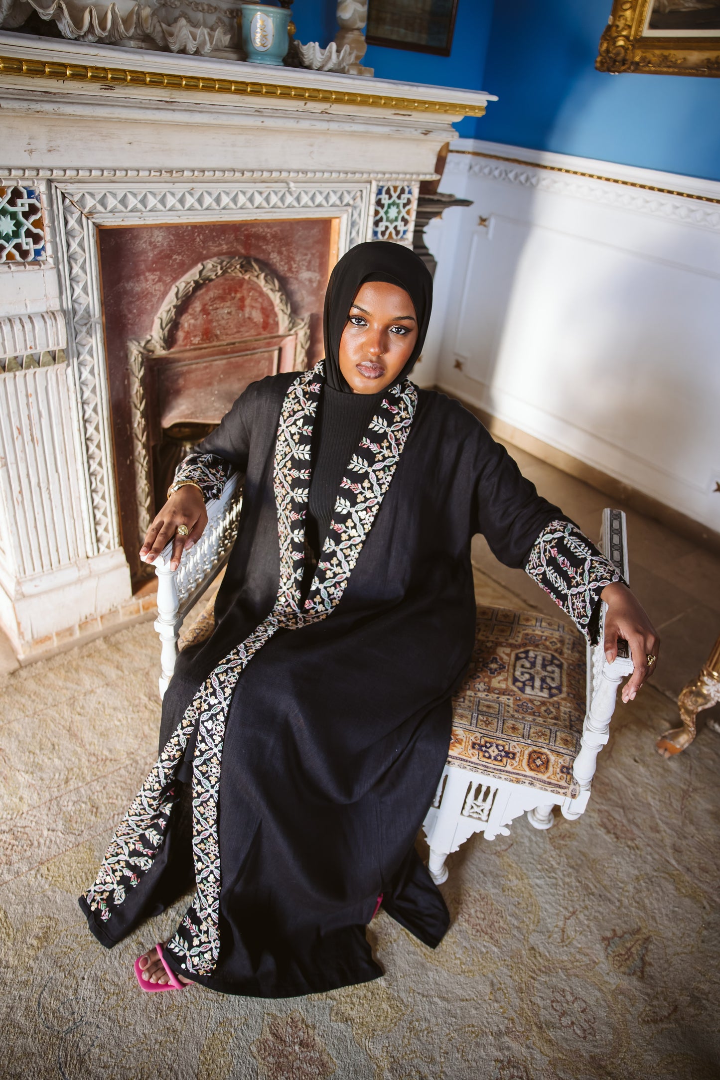 Hindi kimono in black