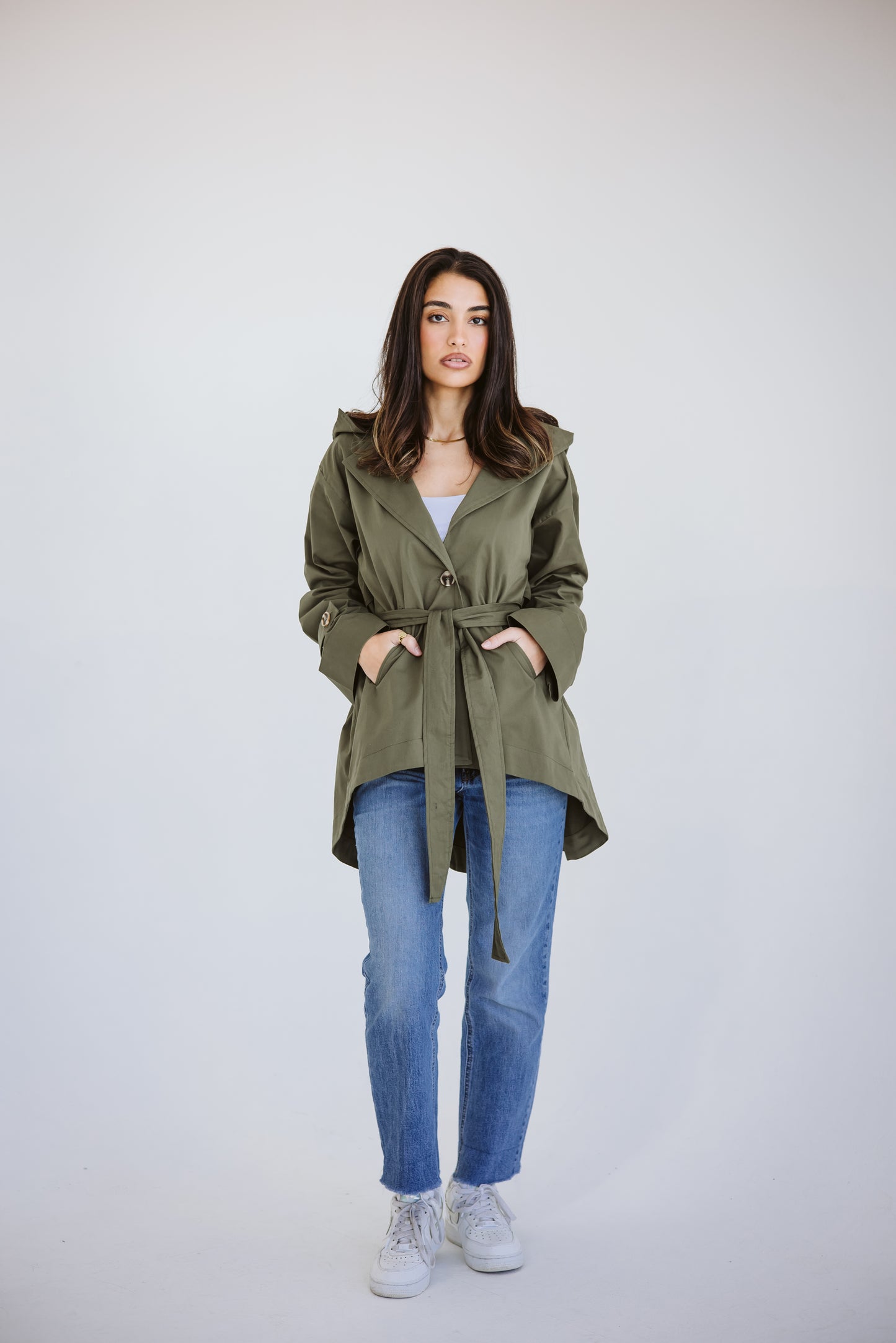 Luca jacket in olive ( preorder & receive in 10 to 15 days)