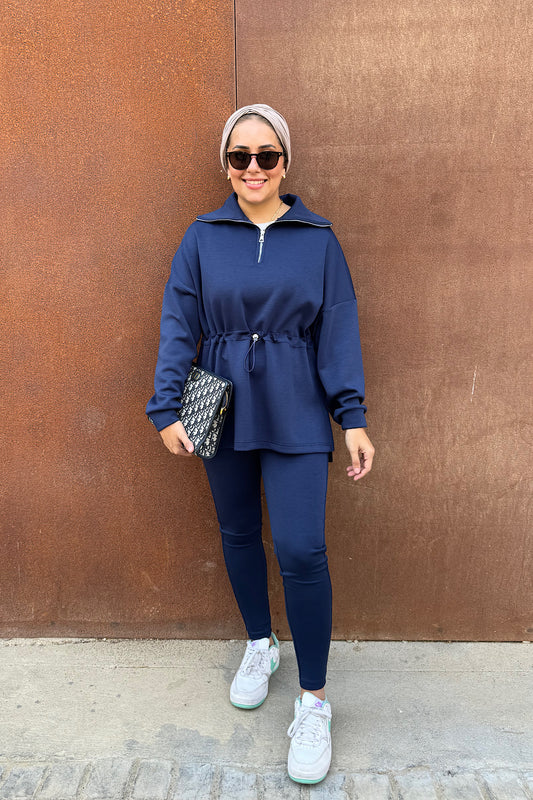The Leisure Set in Navy