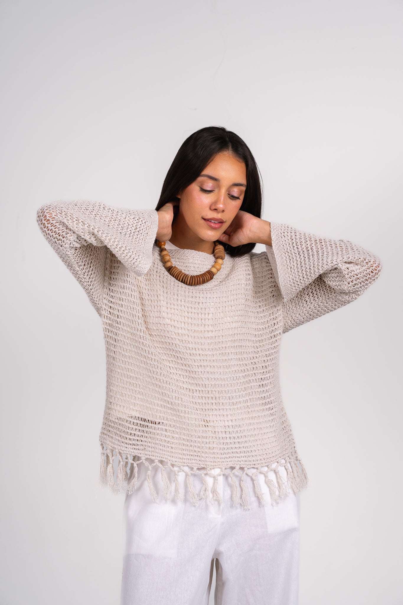 Full bloom crochet top in Off-white