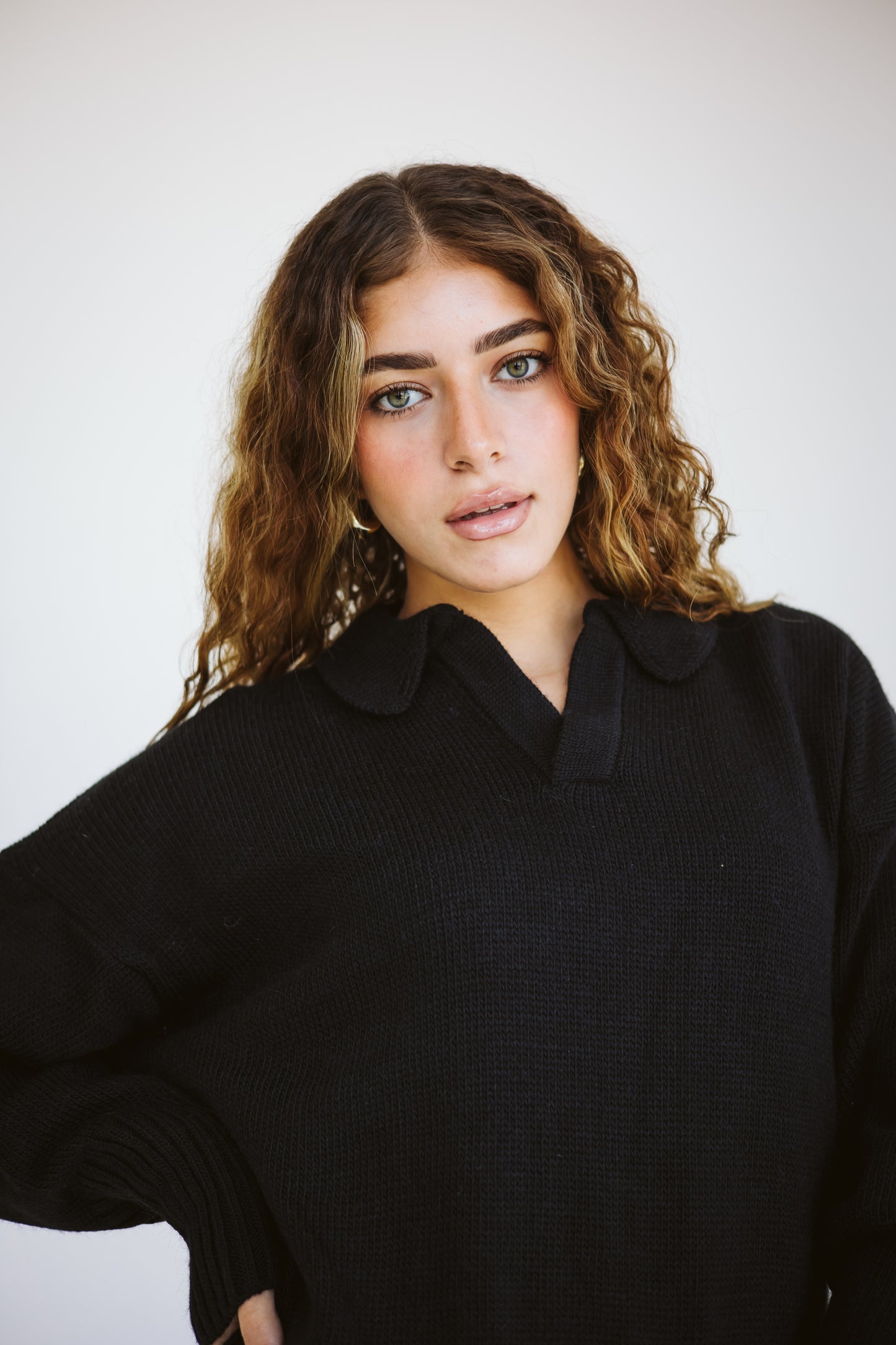 Knit sweater in black