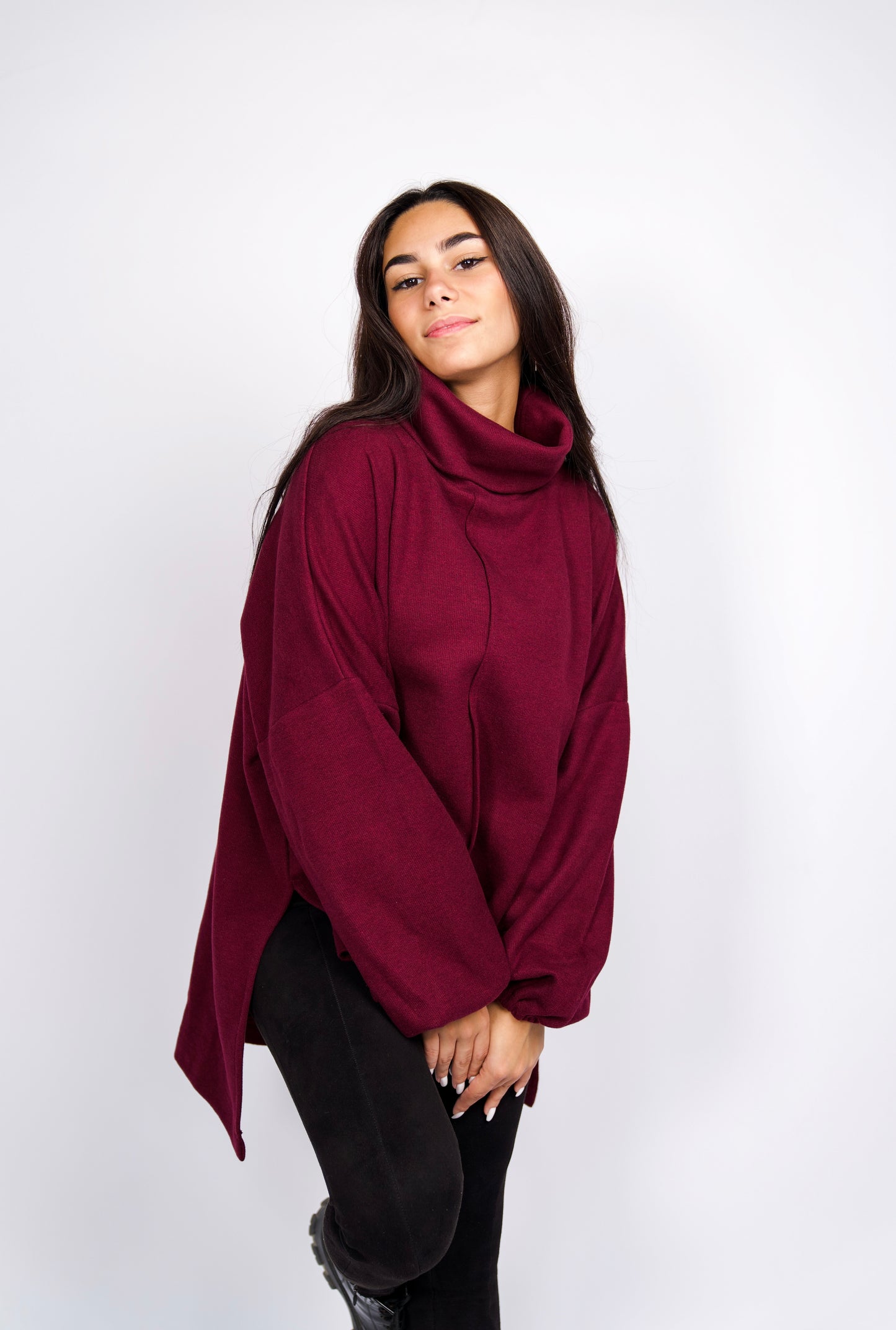 All I Need pullover in burgundy