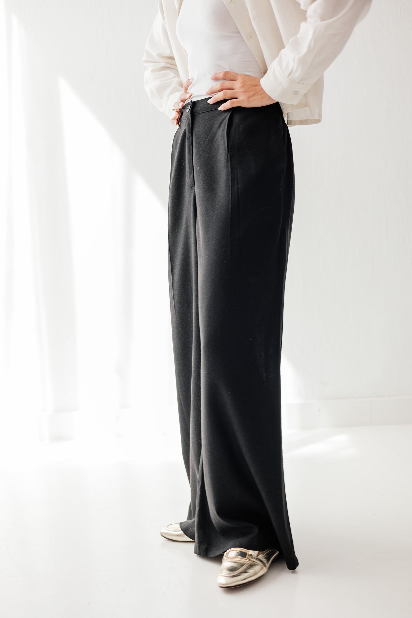 So charming linen pants in Black