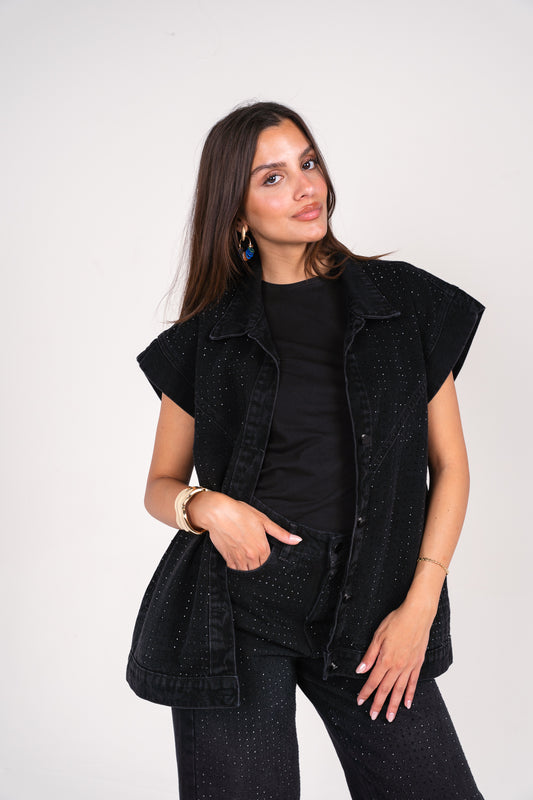 She is studded denim vest in black