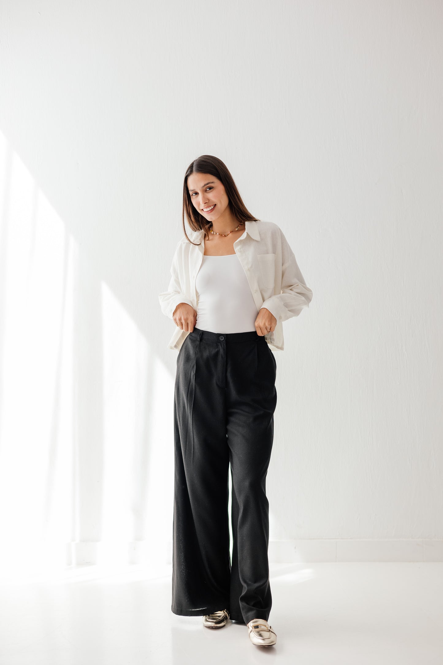 So charming linen pants in Black