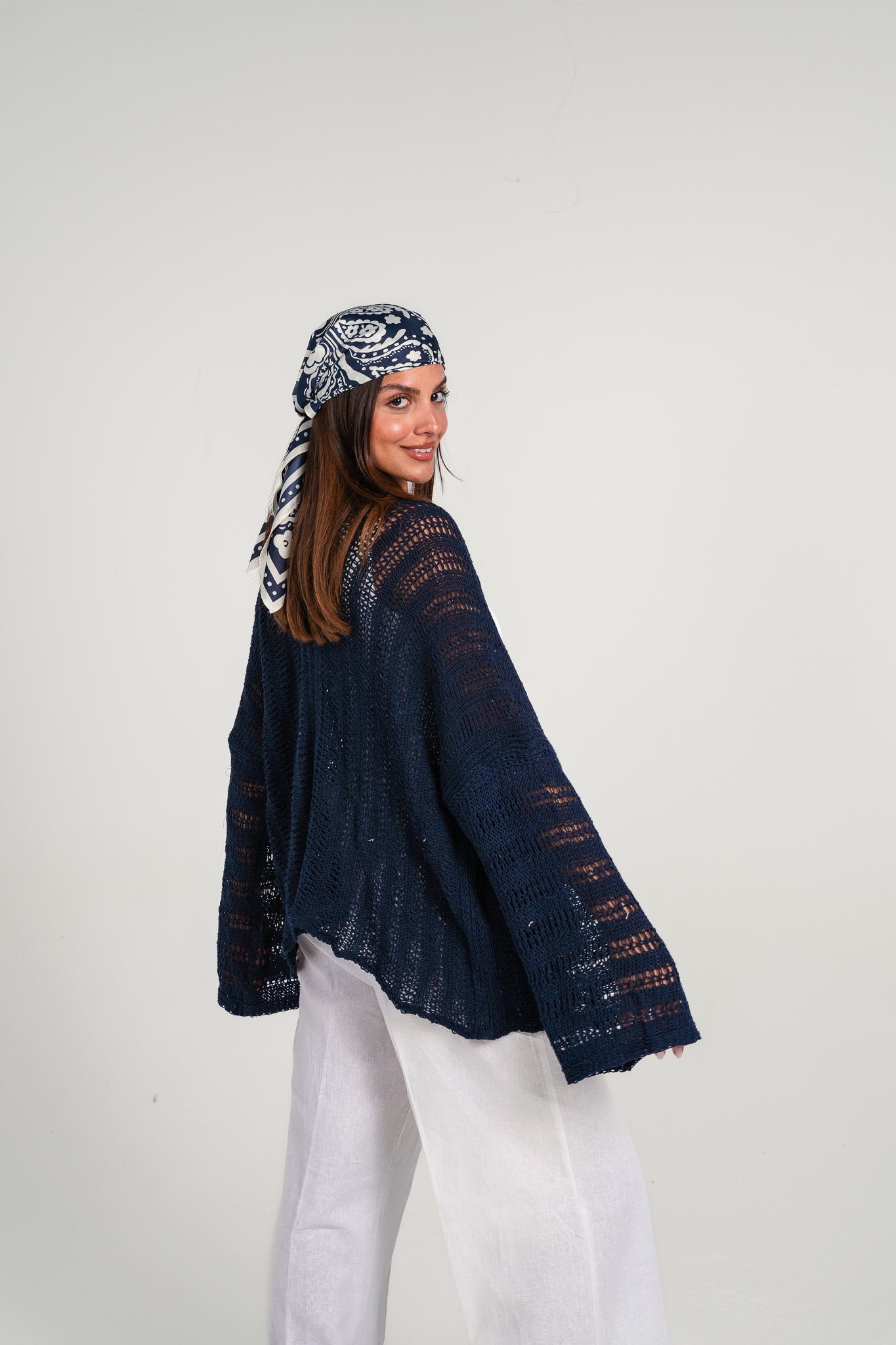 Sunbeam crochet kimono in Navy