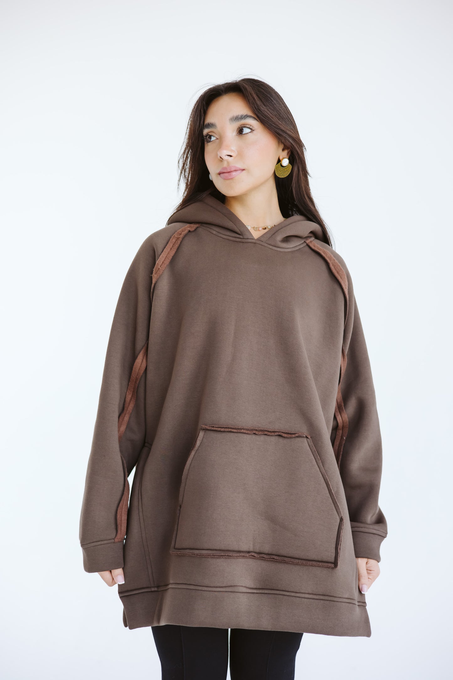 Essential hoodie in brown