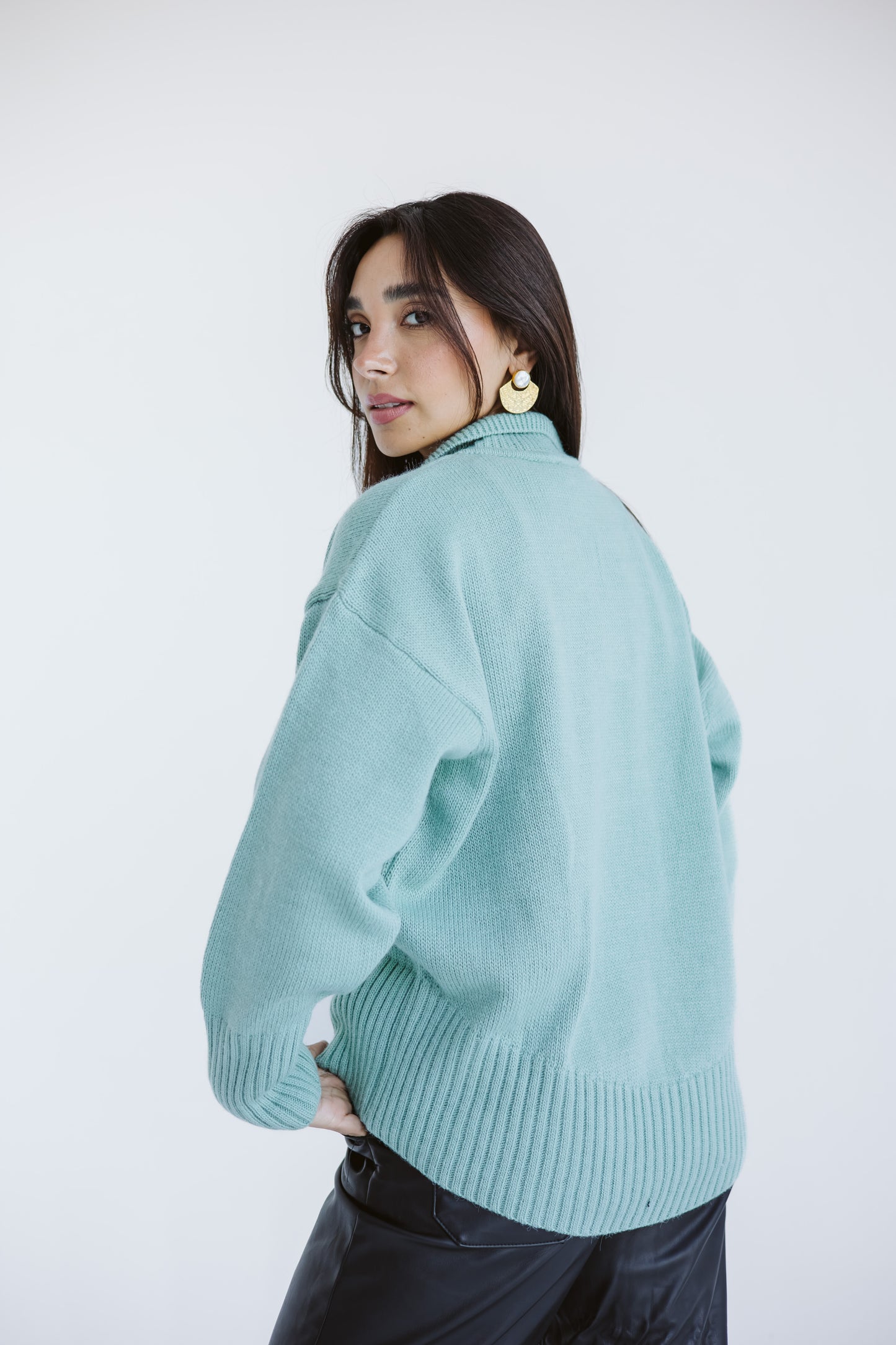 Knit sweater in Mint