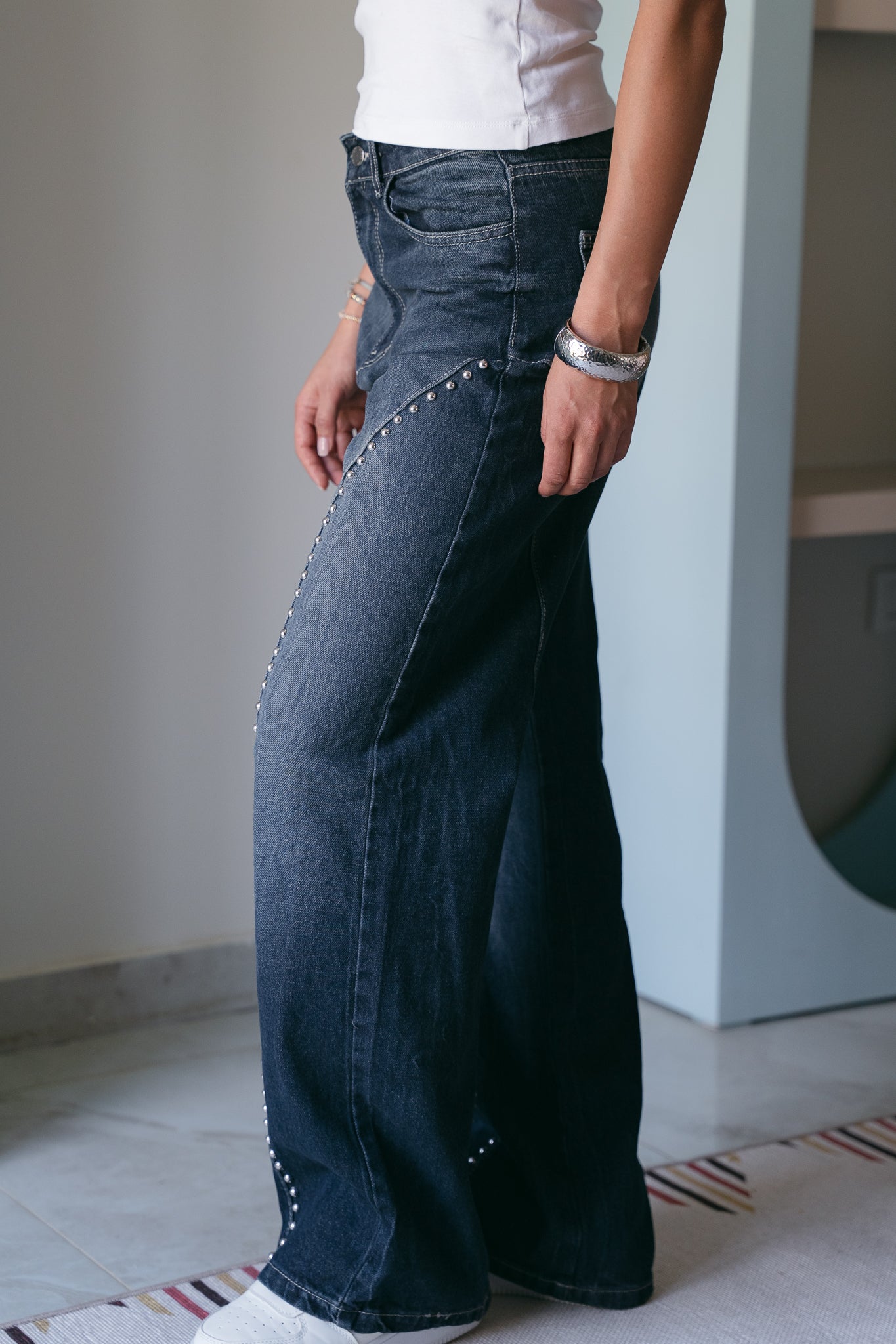 Fearless Studded Denim in Midwash