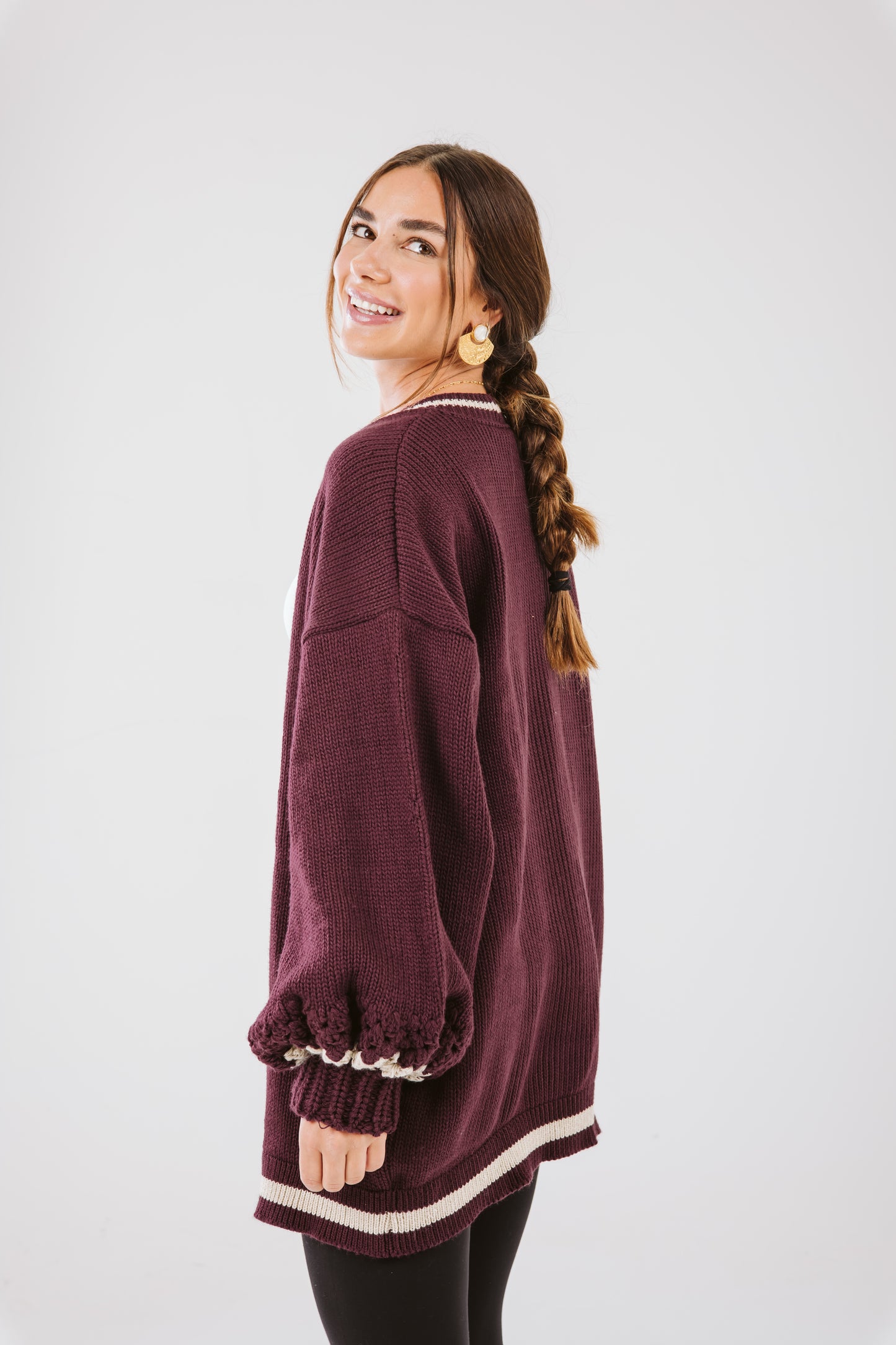 AURA cardigan in burgundy