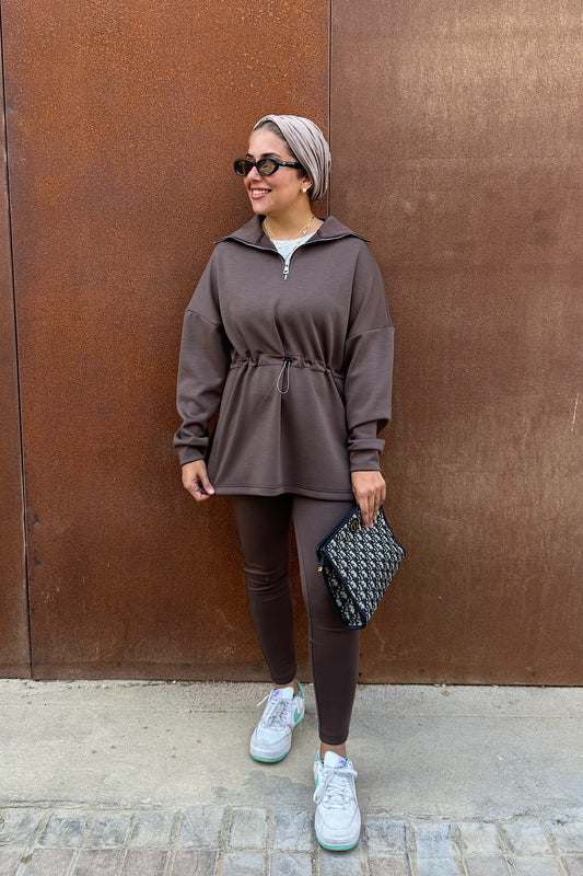 The Leisure Set in Brown