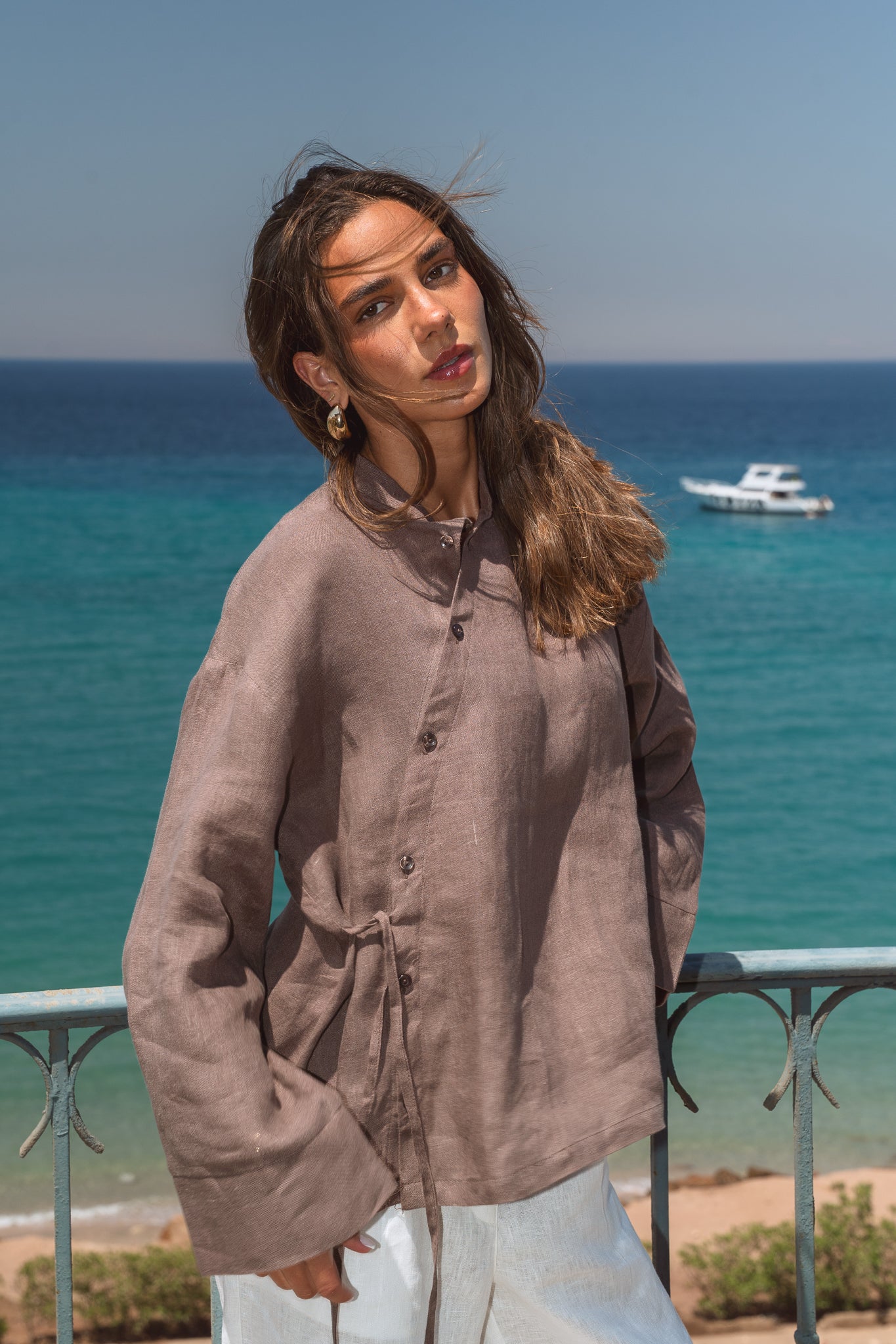 Honey Glow Shirt in Brown