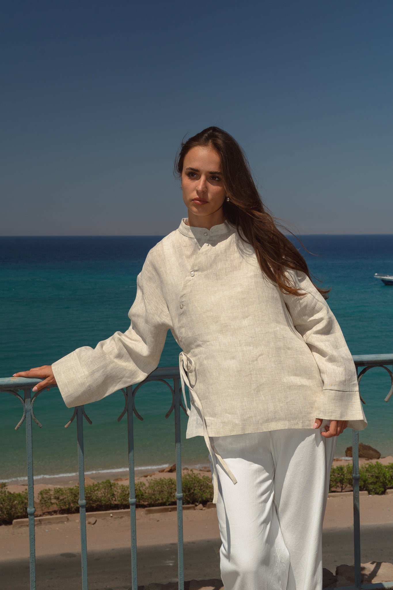 Honey Glow Shirt in Off-White