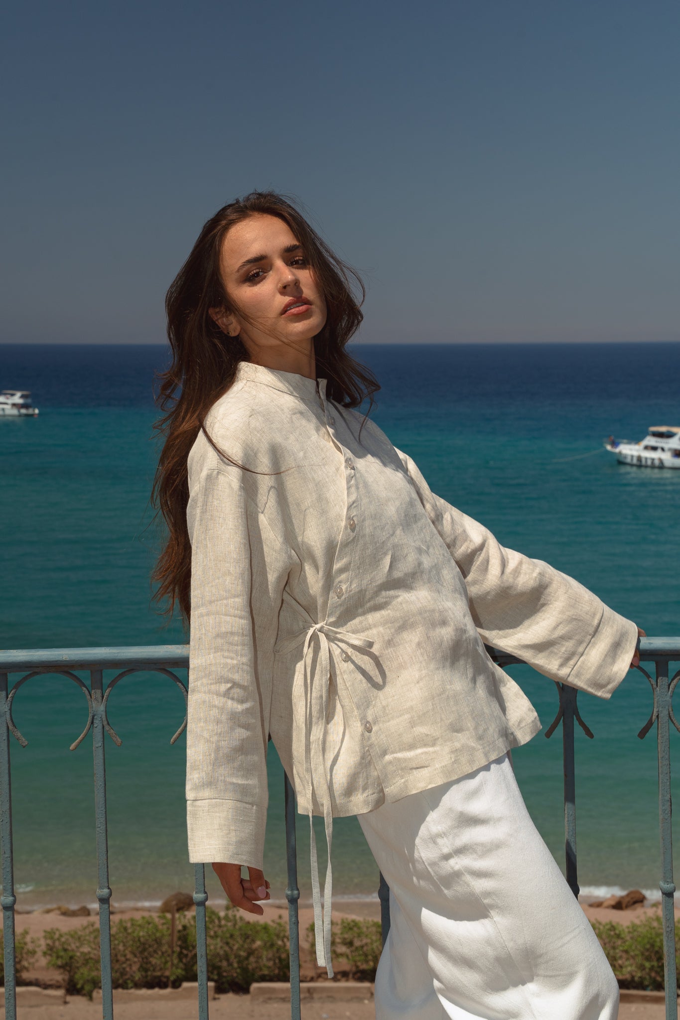 Honey Glow Shirt in Off-White