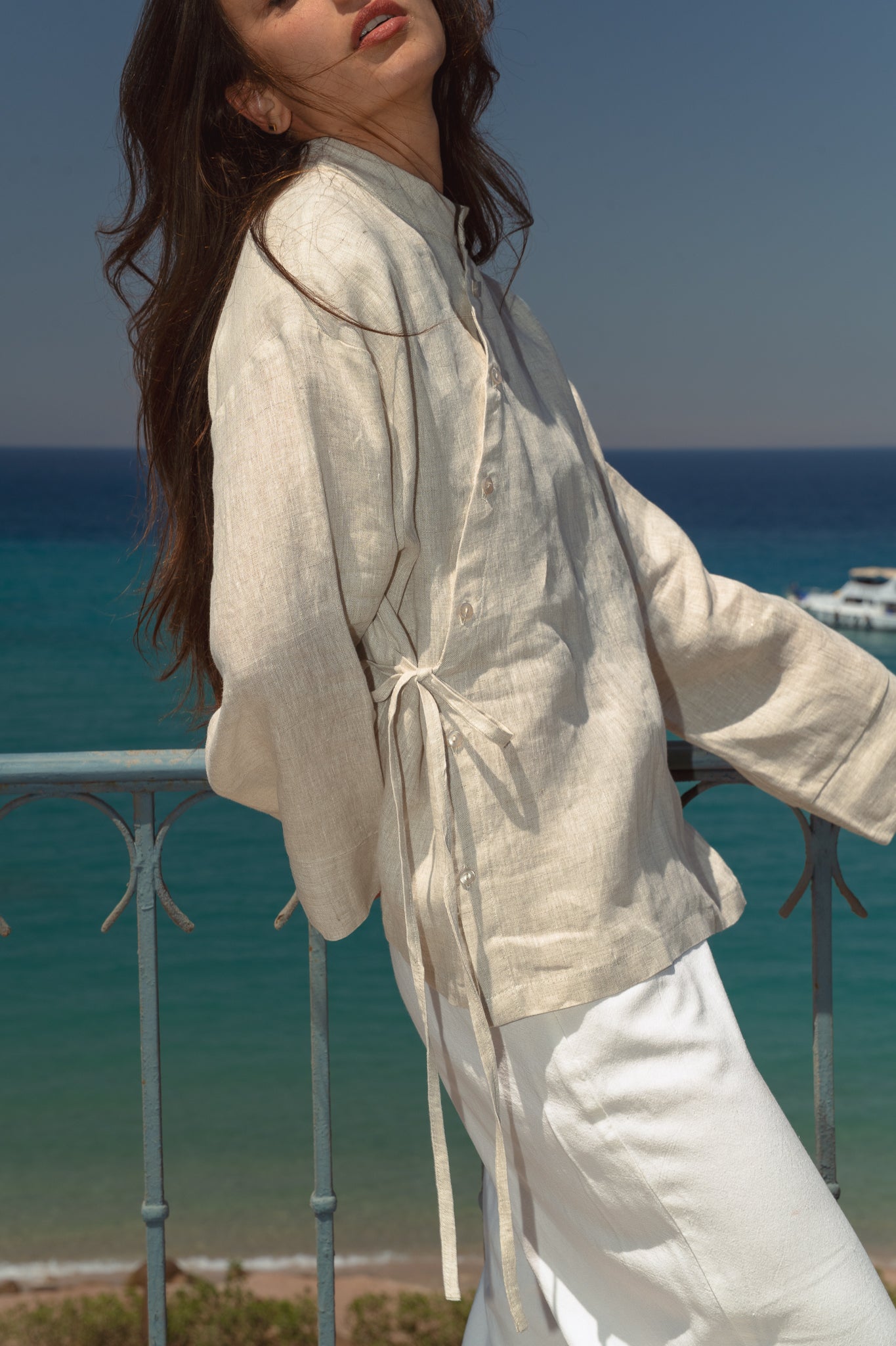 Honey Glow Shirt in Off-White