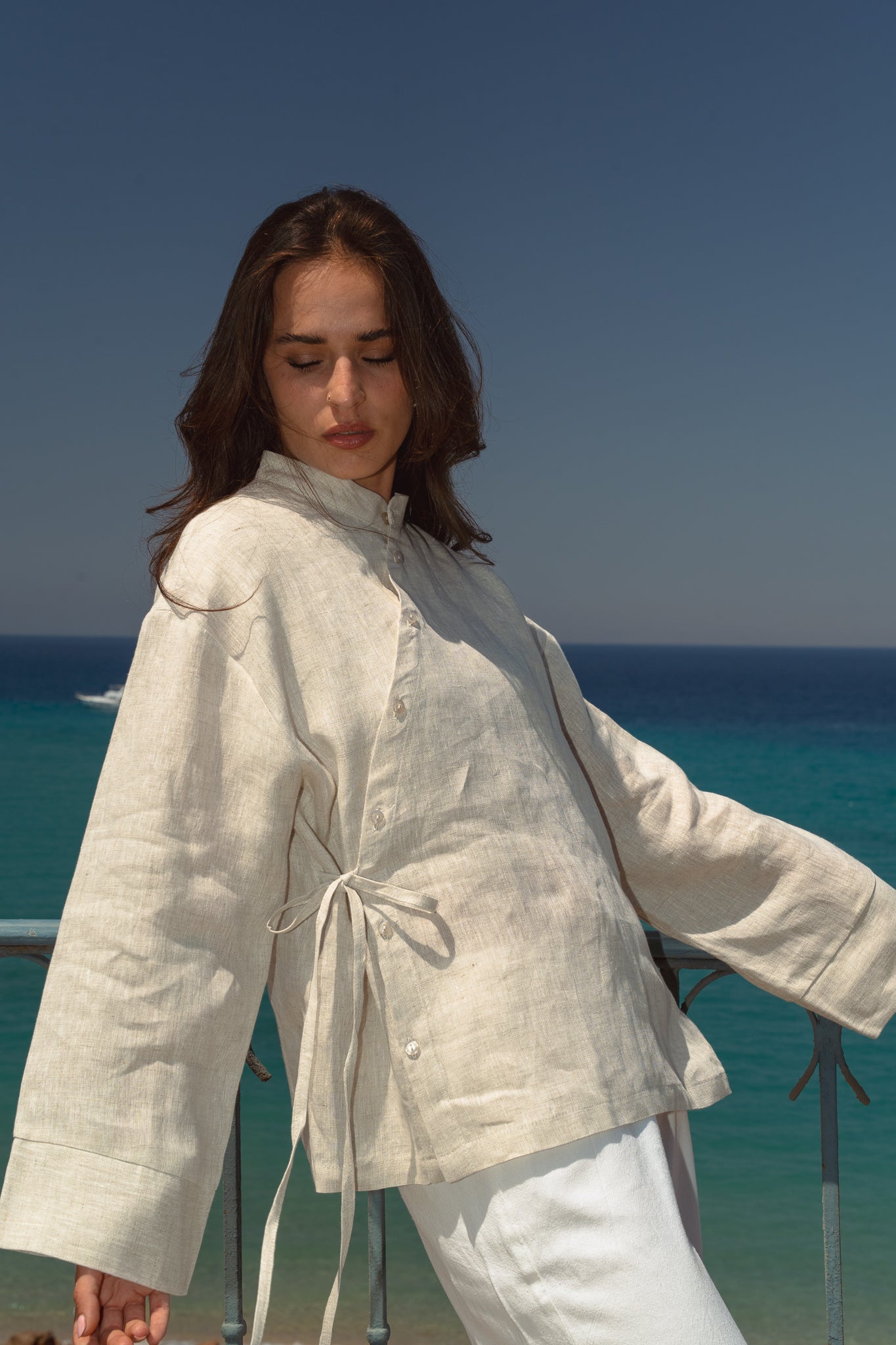 Honey Glow Shirt in Off-White