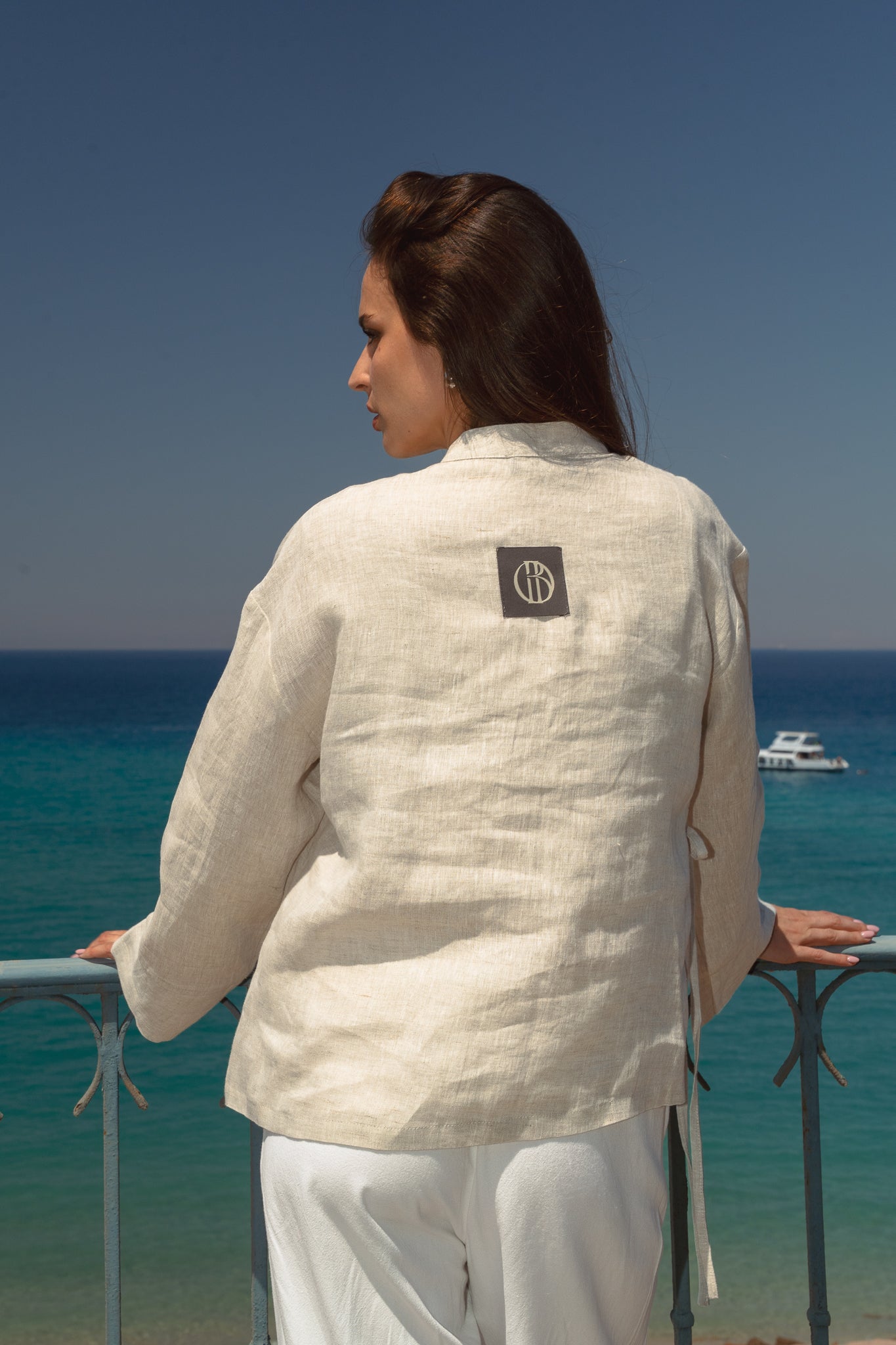 Honey Glow Shirt in Off-White