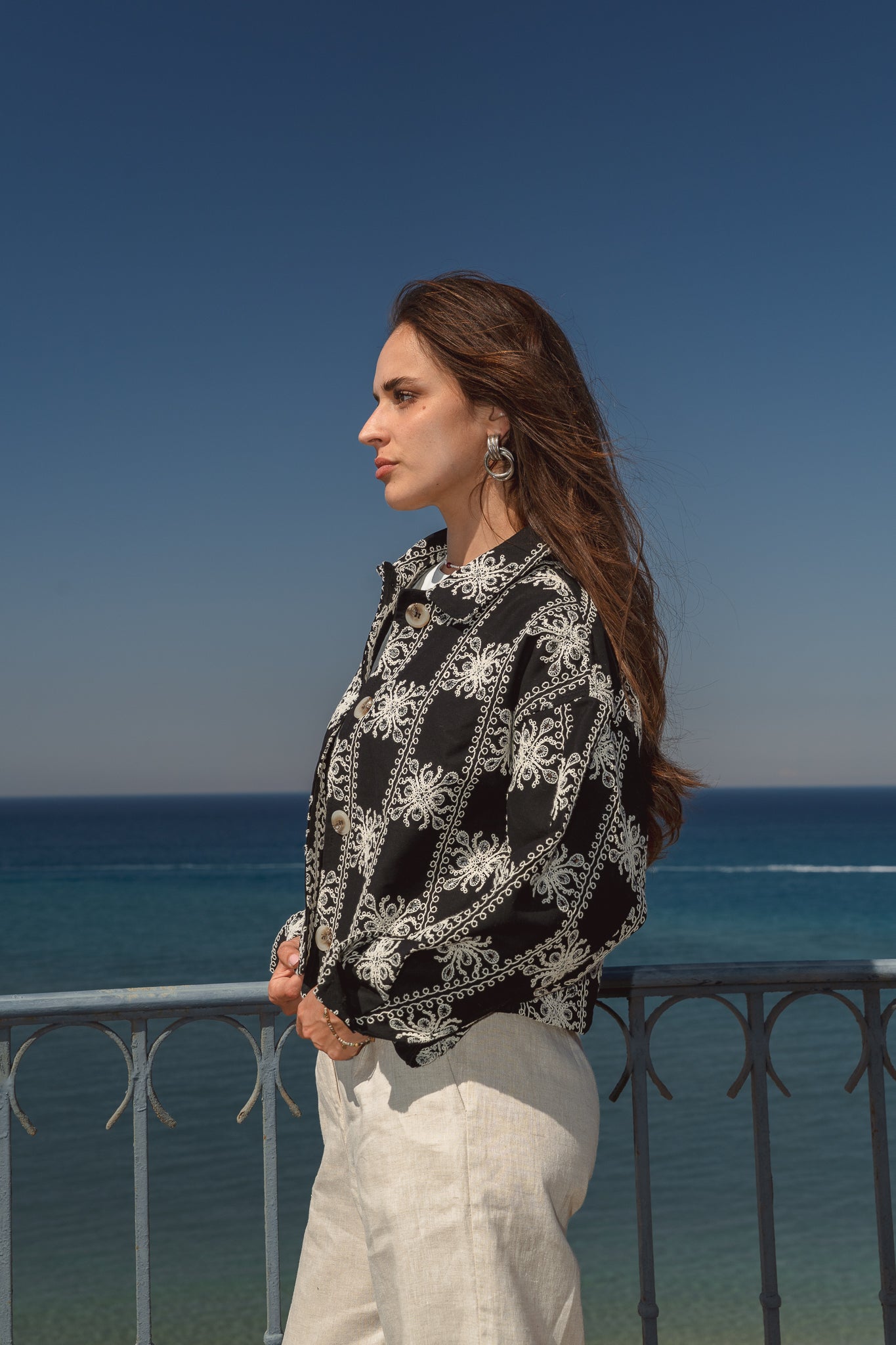 Embroidered jacket in Black