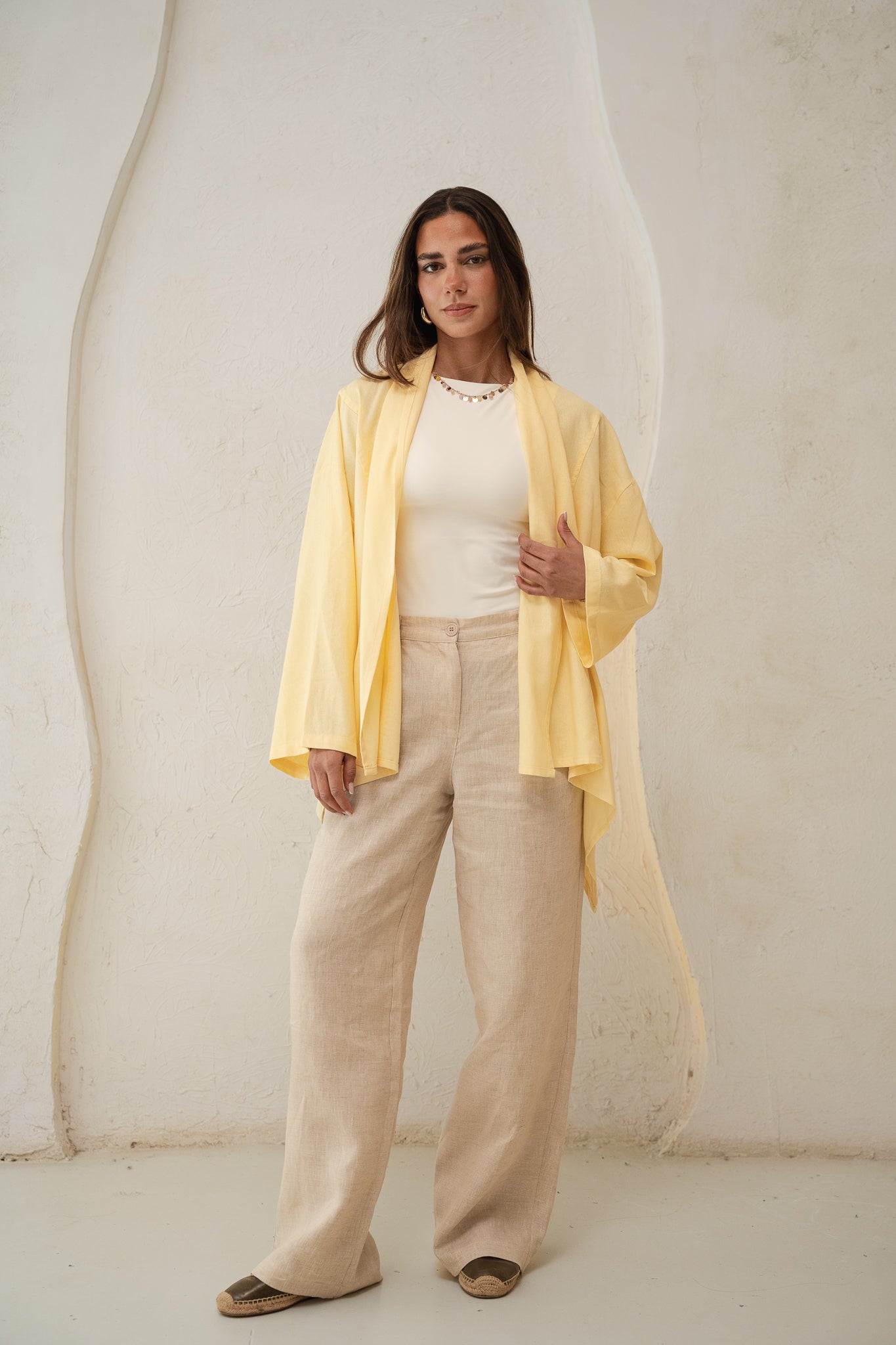 Good Feels Kimono in Butter Yellow