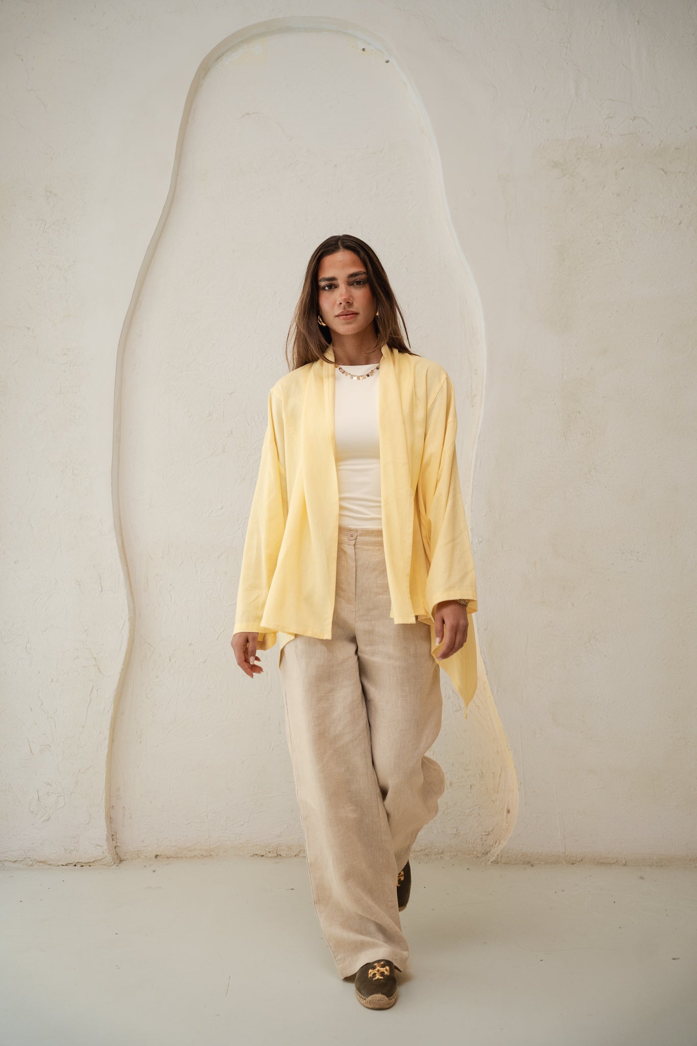 Good Feels Kimono in Butter Yellow