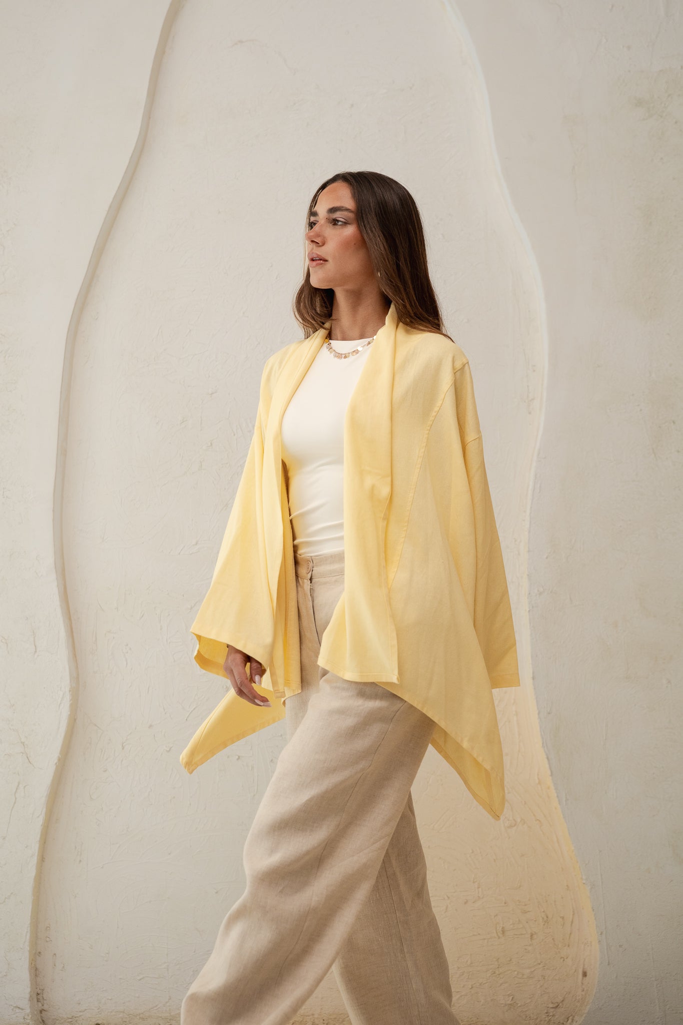 Good Feels Kimono in Butter Yellow