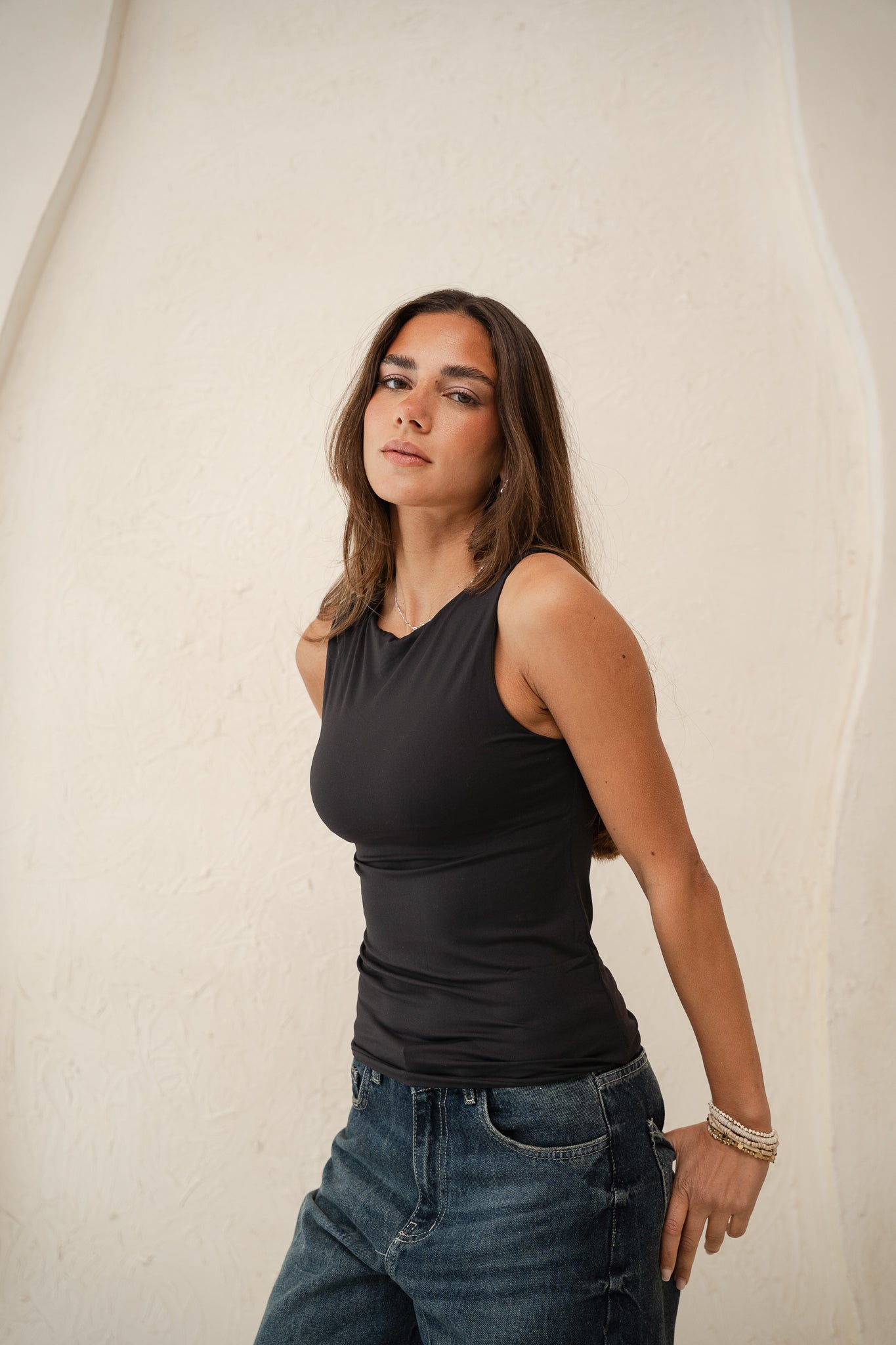 The Basic Top in Black
