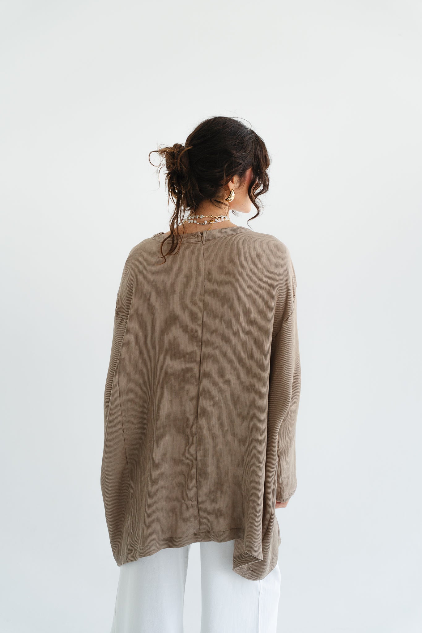 Breathe Top in Taupe