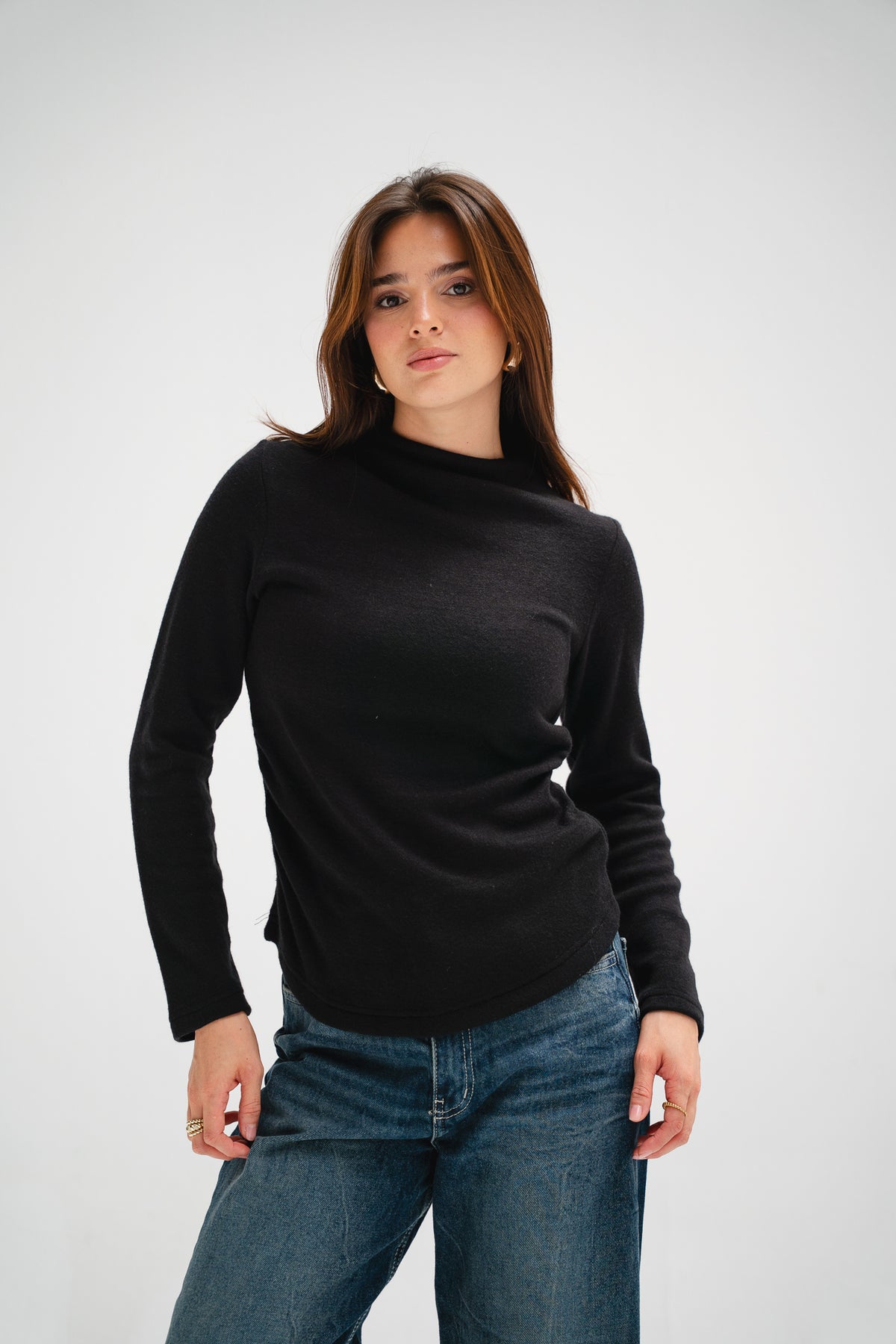 Cloud Basic Knit Top in Black