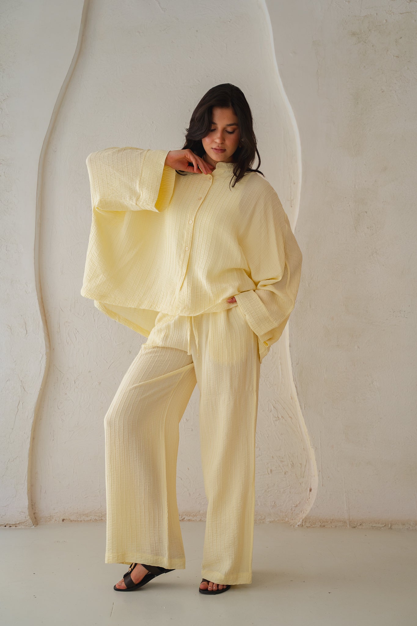 Easy Going Set in Butter Yellow
